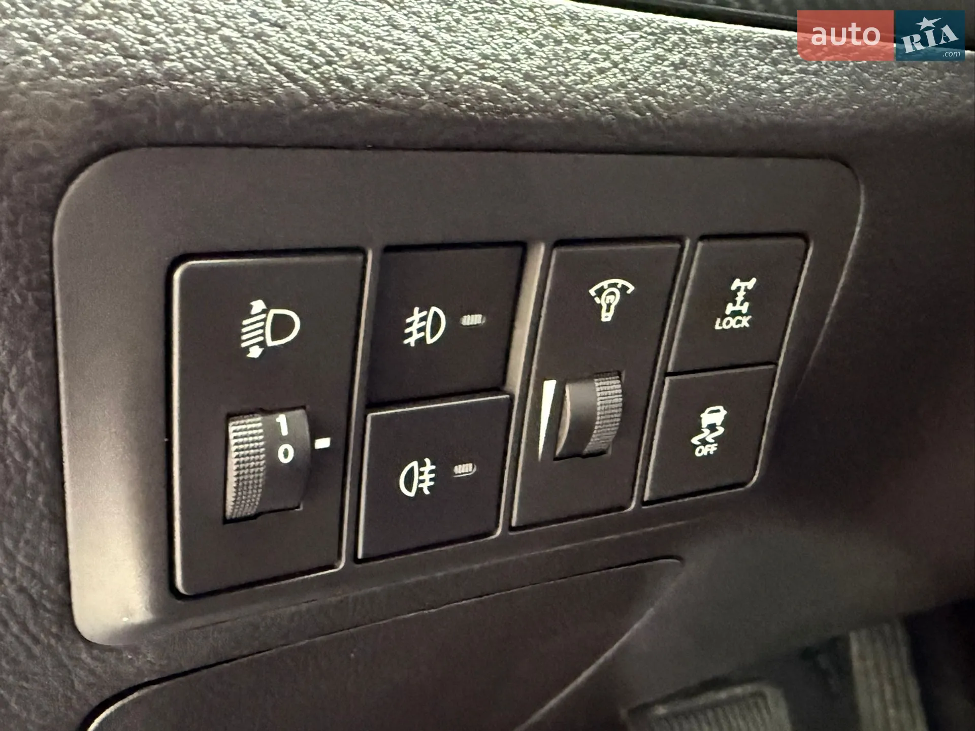 2011 Hyundai Santa Fe - мініатюра 24