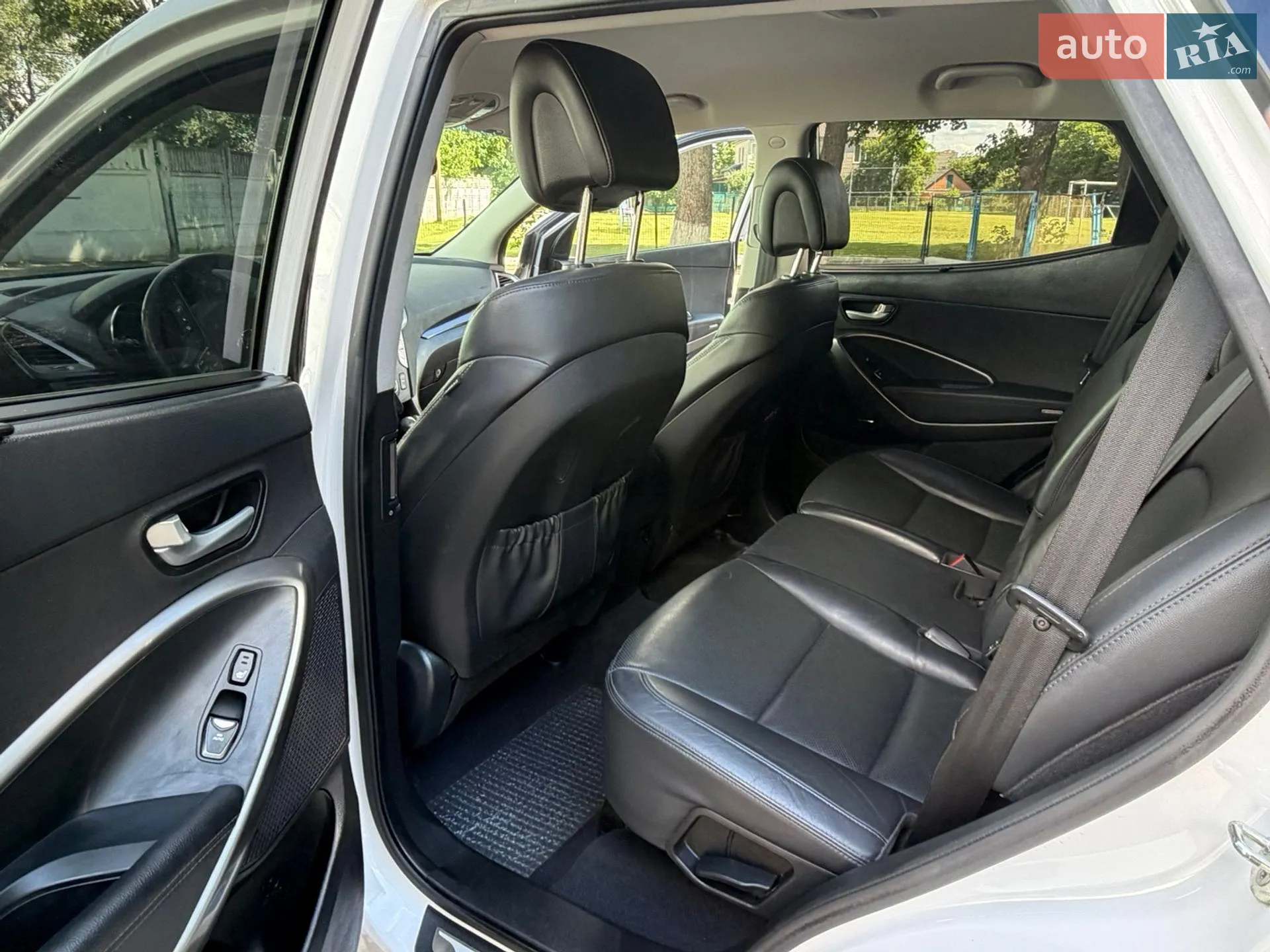 2014 Hyundai Santa Fe - мініатюра 11