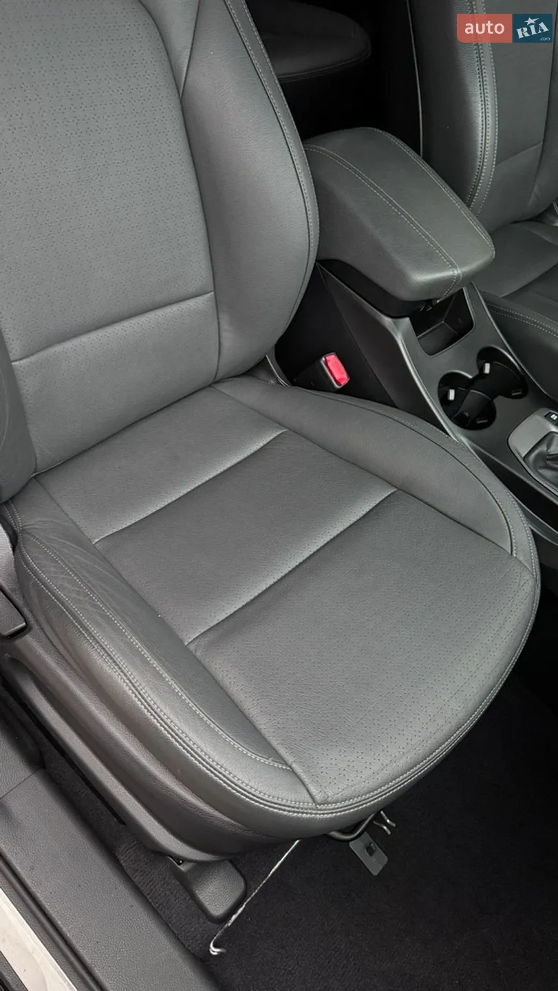 2015 Hyundai Santa Fe - мініатюра 22