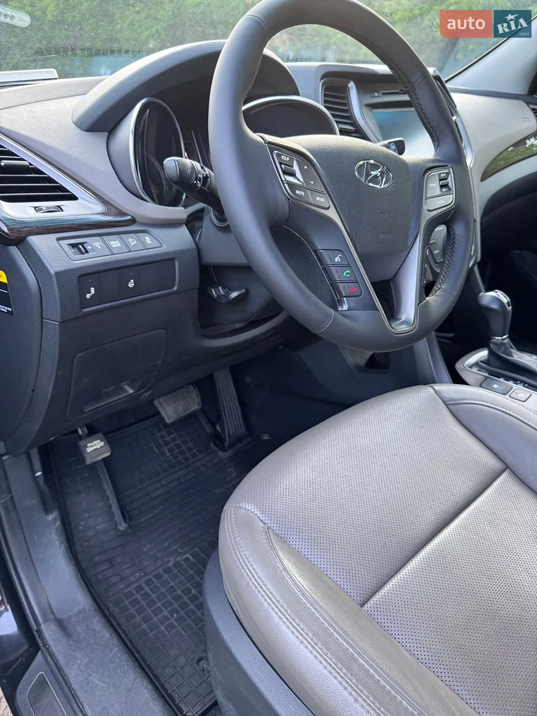 2016 Hyundai Santa Fe - мініатюра 20