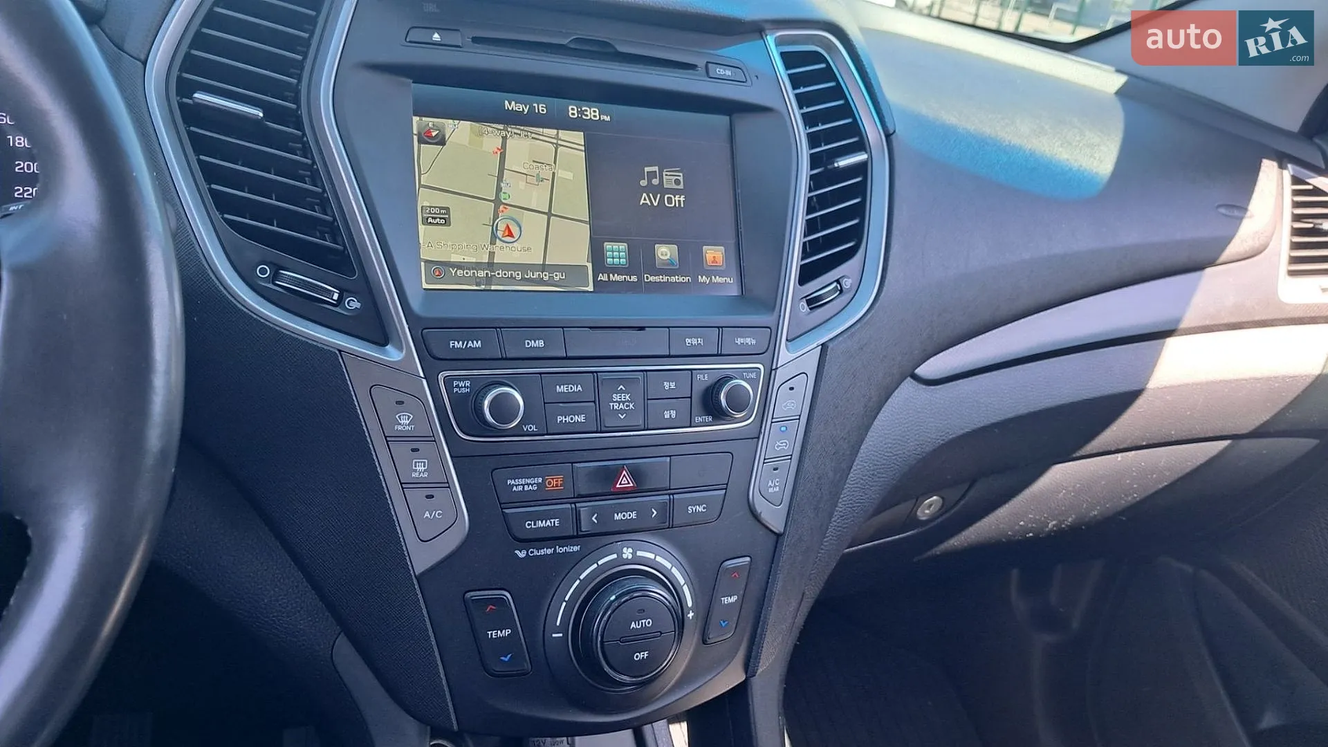 2016 Hyundai Santa Fe - мініатюра 13