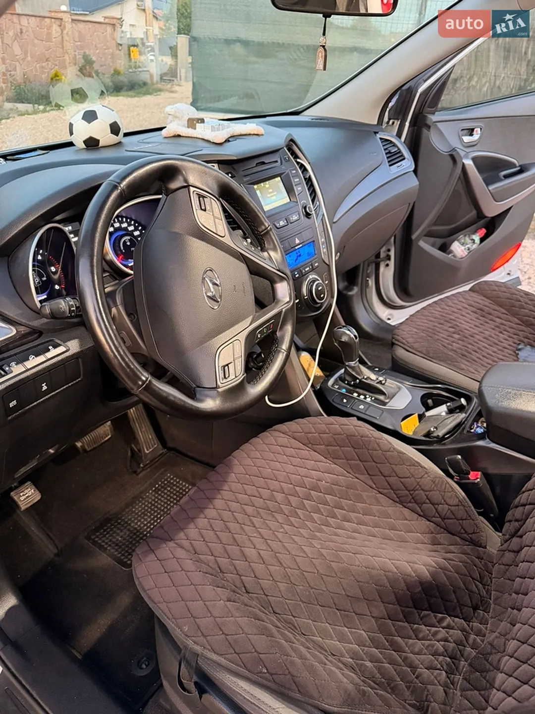 2013 Hyundai Santa Fe - мініатюра 11
