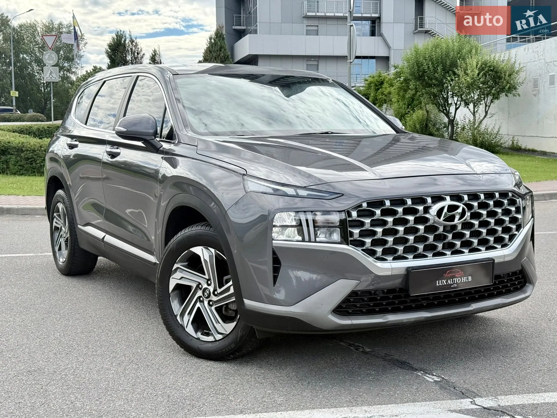 2020 Hyundai Santa Fe - мініатюра 12