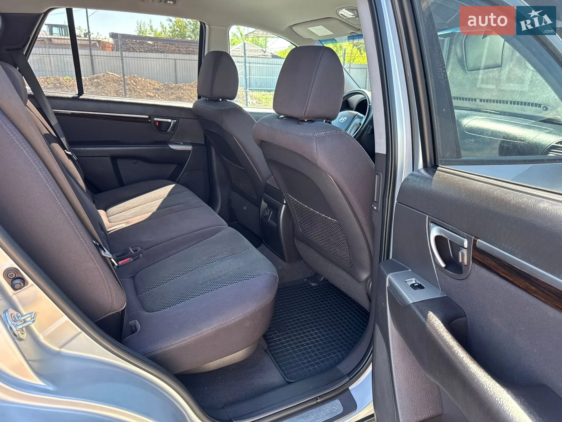 2012 Hyundai Santa Fe - мініатюра 23
