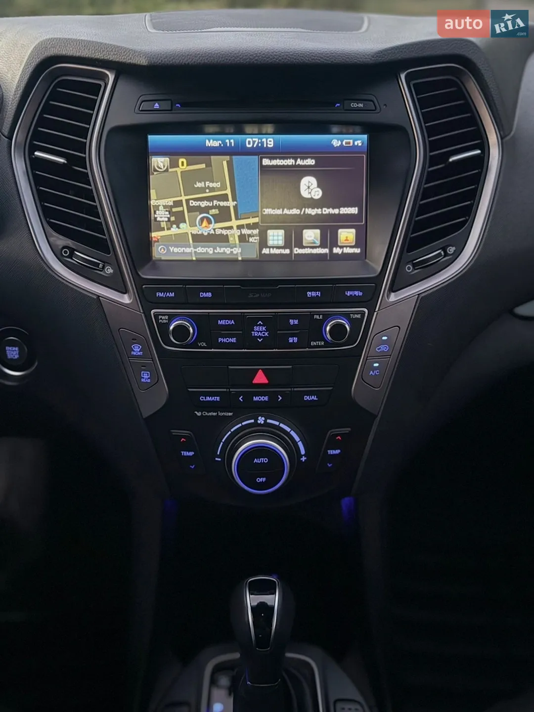 2015 Hyundai Santa Fe - мініатюра 18