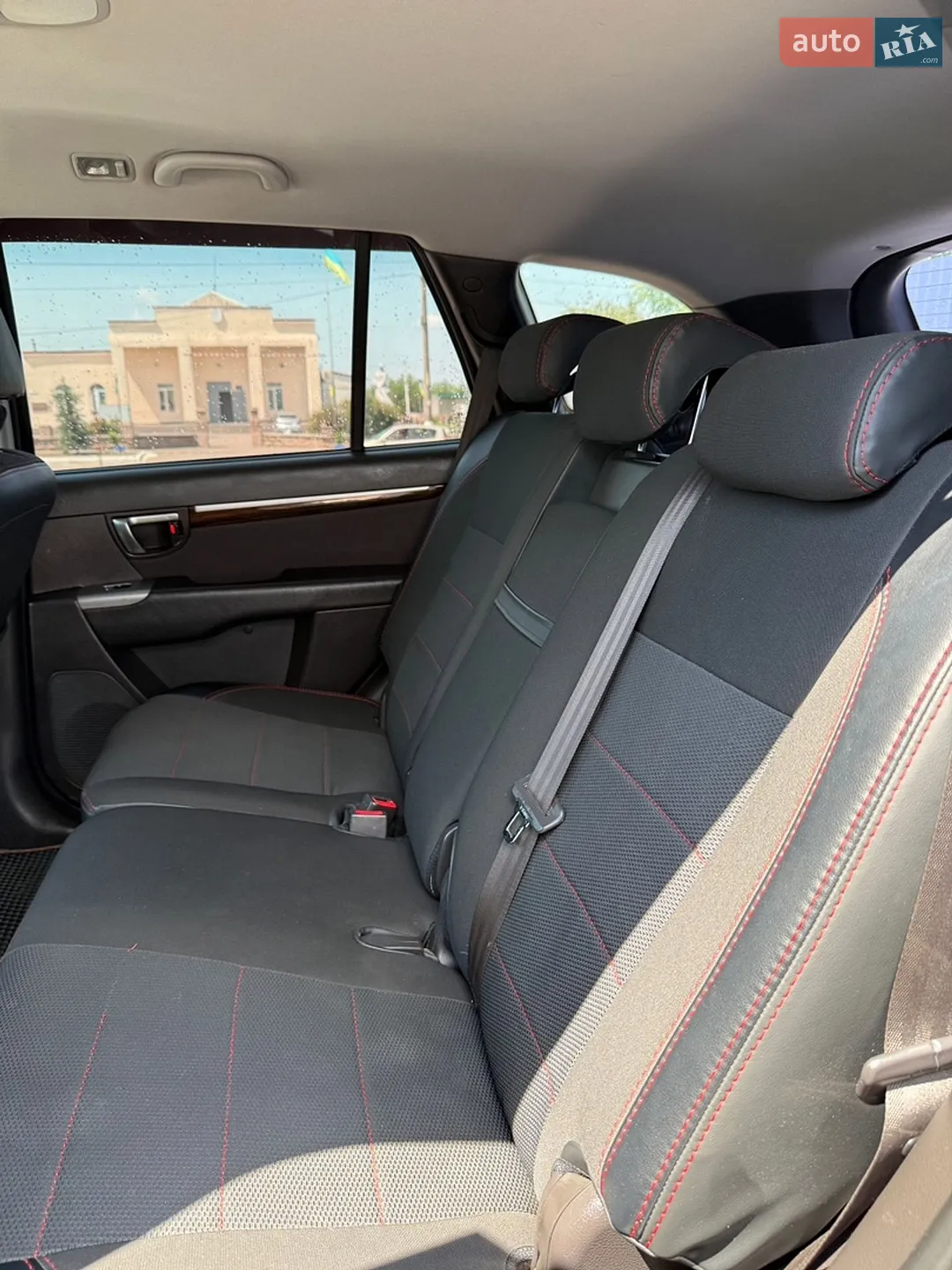 2011 Hyundai Santa Fe - мініатюра 22