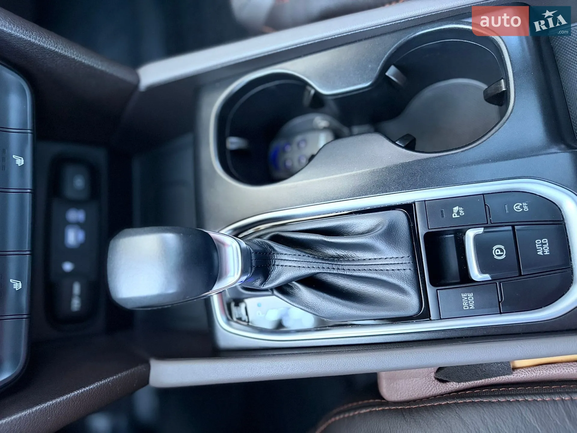 2020 Hyundai Santa Fe - мініатюра 25