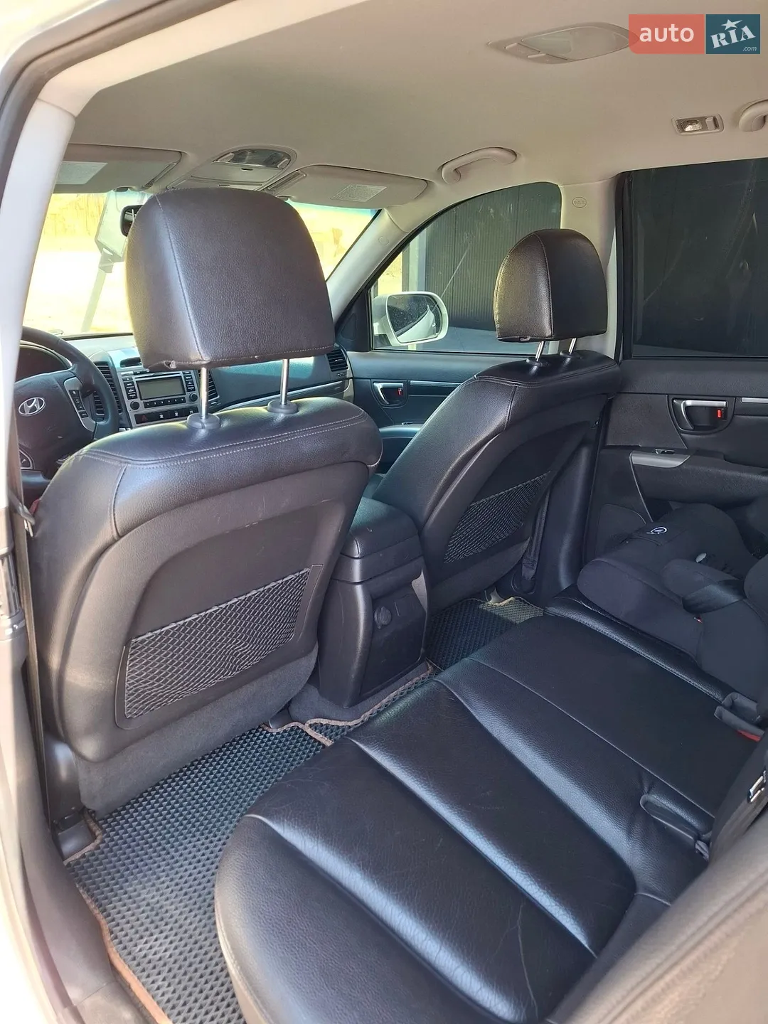 2010 Hyundai Santa Fe - мініатюра 15