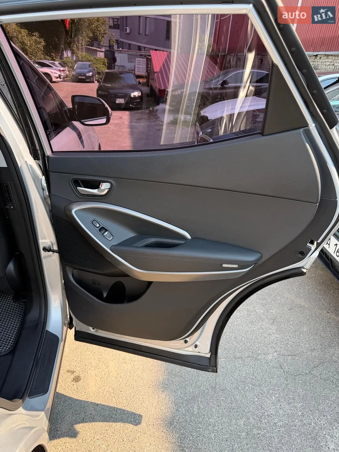 2016 Hyundai Santa Fe - мініатюра 15