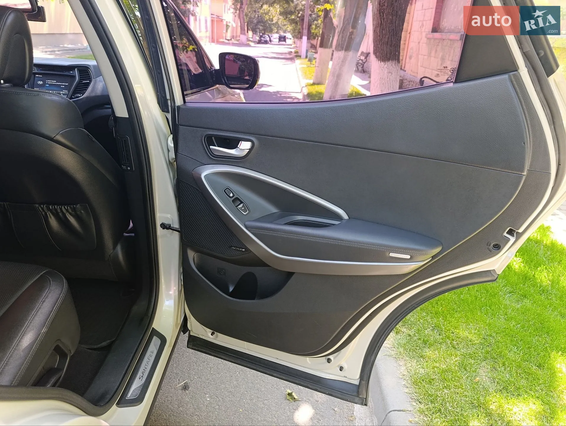 2013 Hyundai Santa Fe - мініатюра 31