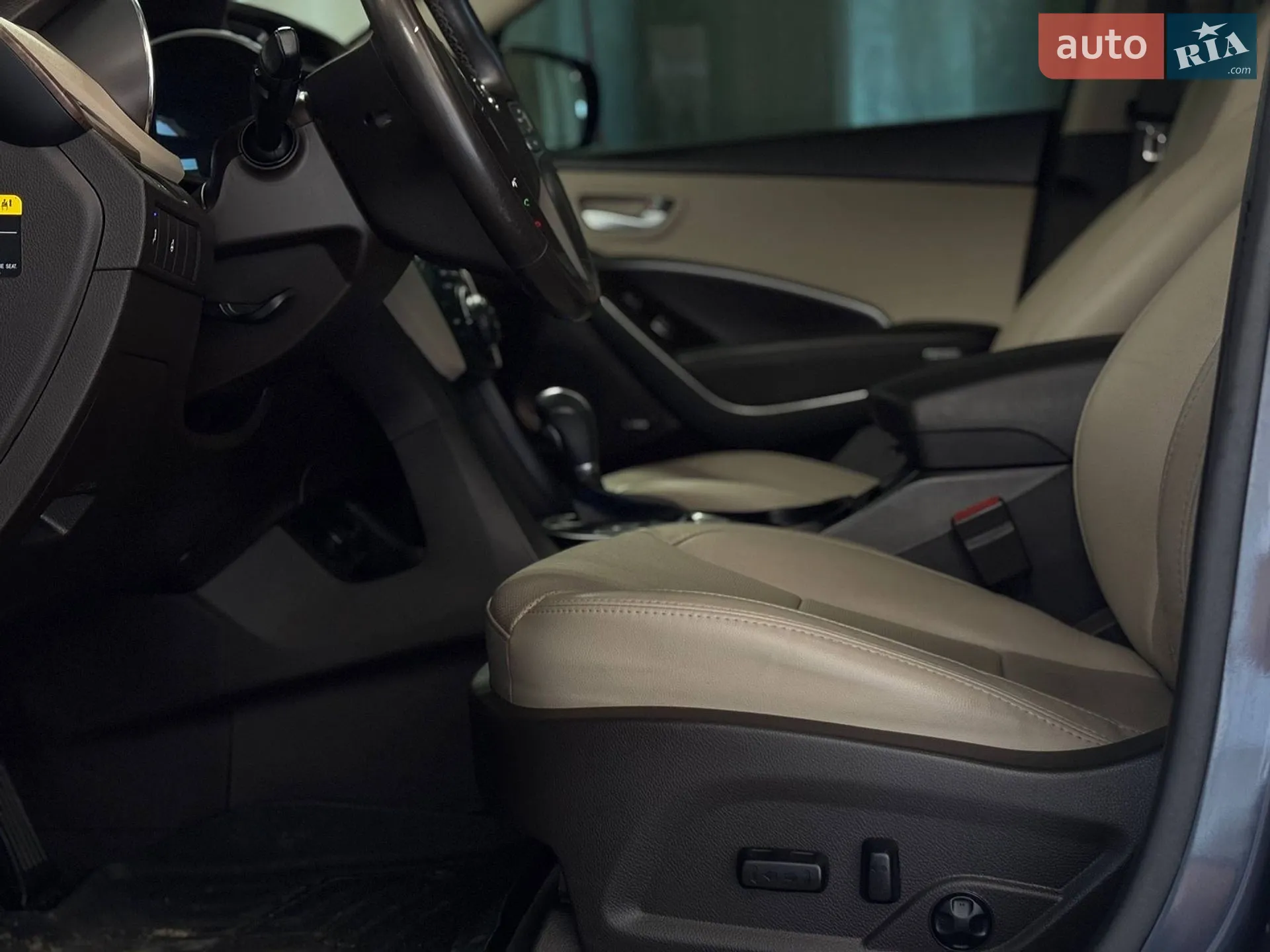 2017 Hyundai Santa Fe - мініатюра 15