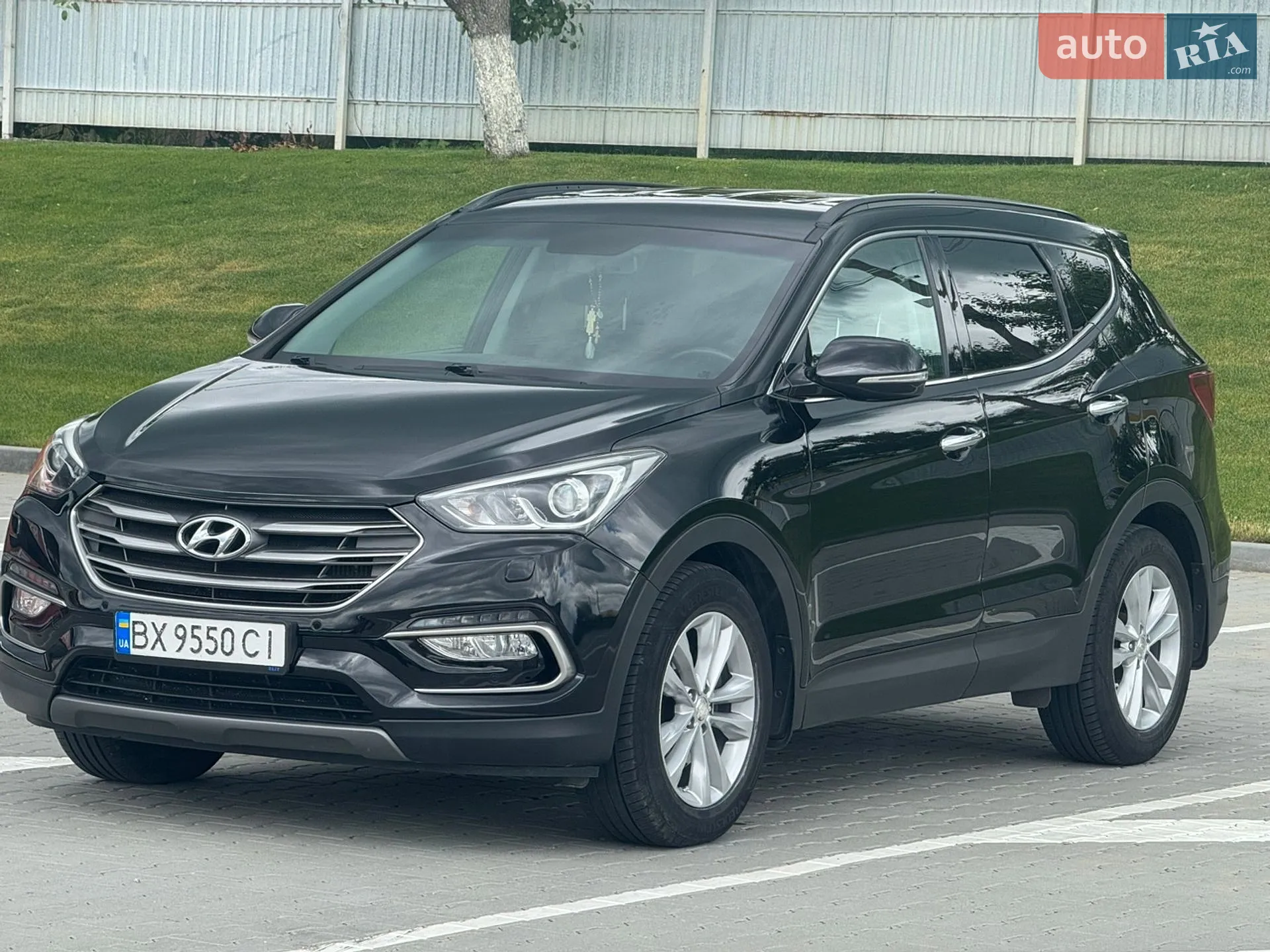 2017 Hyundai Santa Fe - мініатюра 4