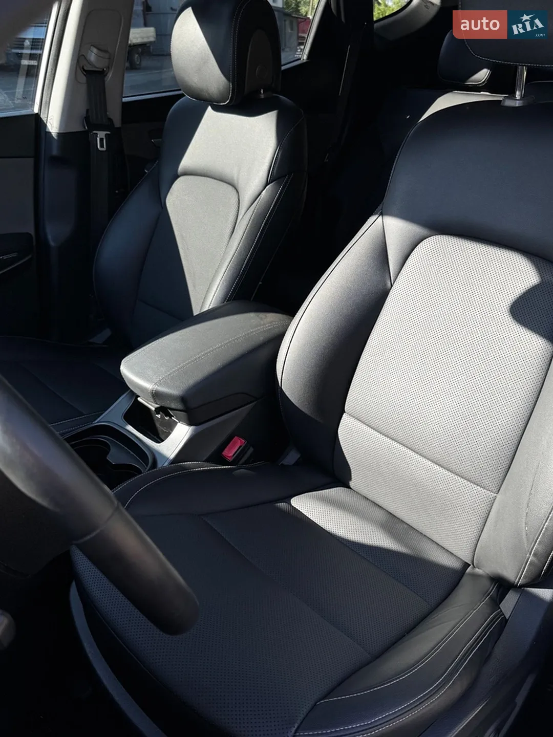 2014 Hyundai Santa Fe - мініатюра 12