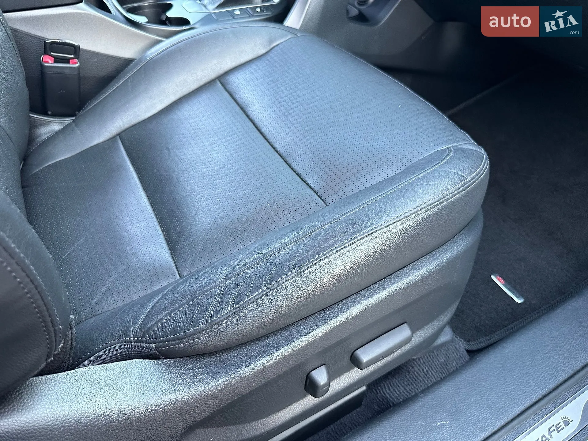 2013 Hyundai Santa Fe - мініатюра 53