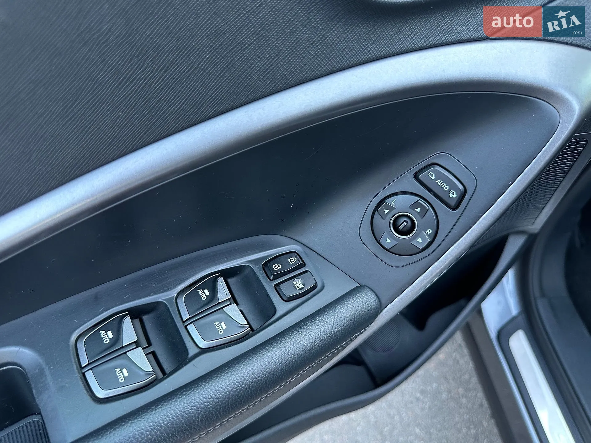 2013 Hyundai Santa Fe - мініатюра 58