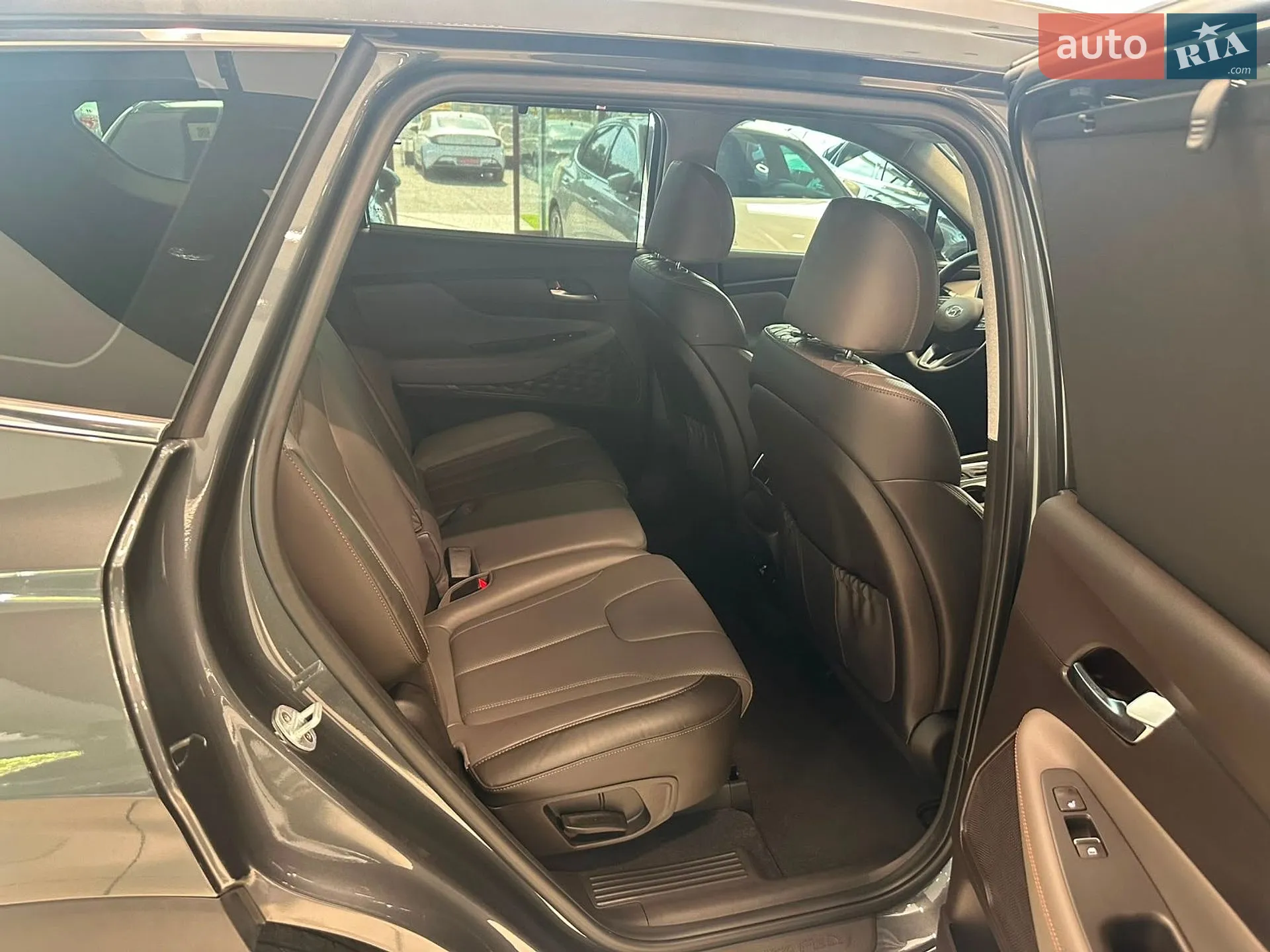2018 Hyundai Santa Fe - мініатюра 16
