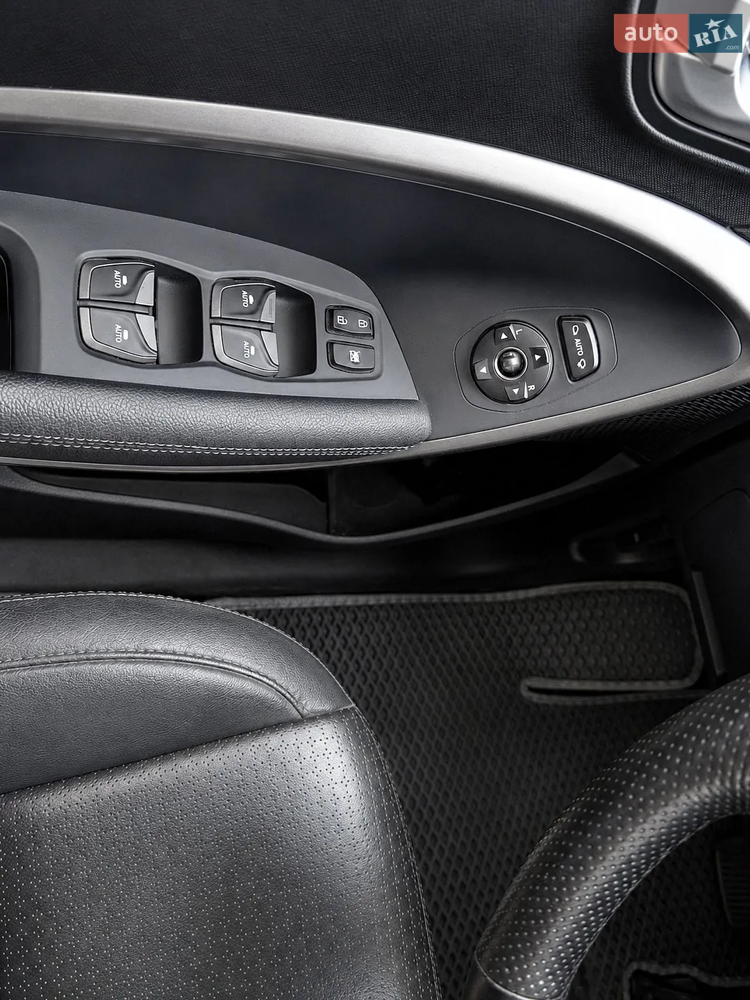 2013 Hyundai Santa Fe - мініатюра 20