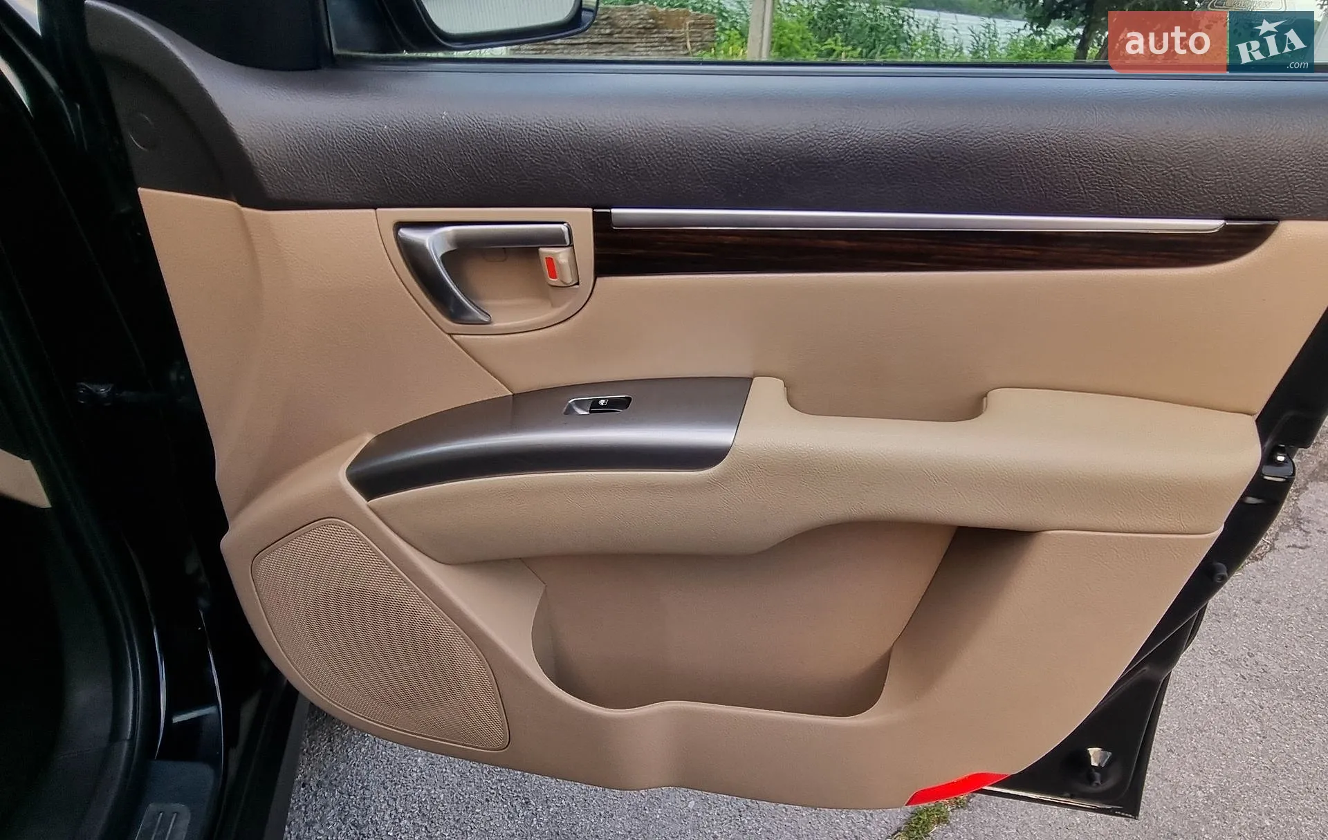 2011 Hyundai Santa Fe - мініатюра 37
