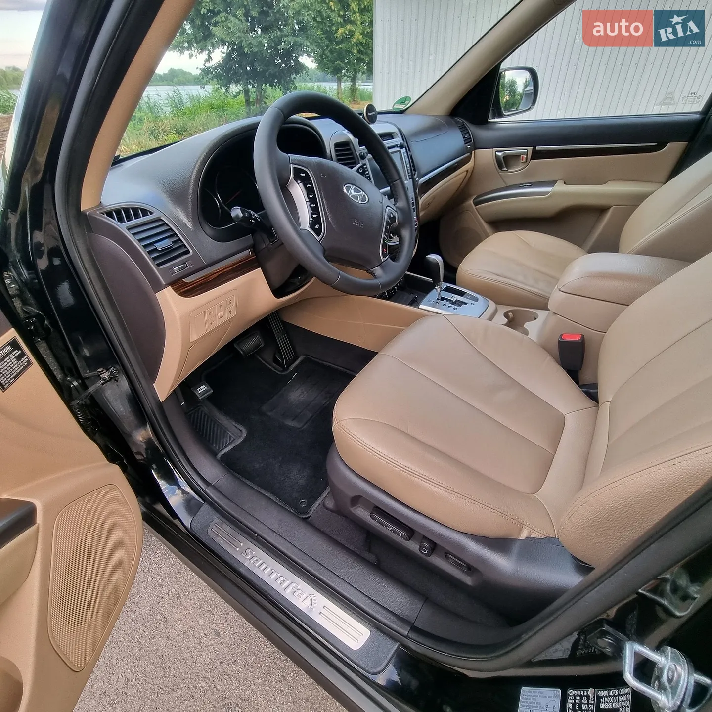 2011 Hyundai Santa Fe - мініатюра 26