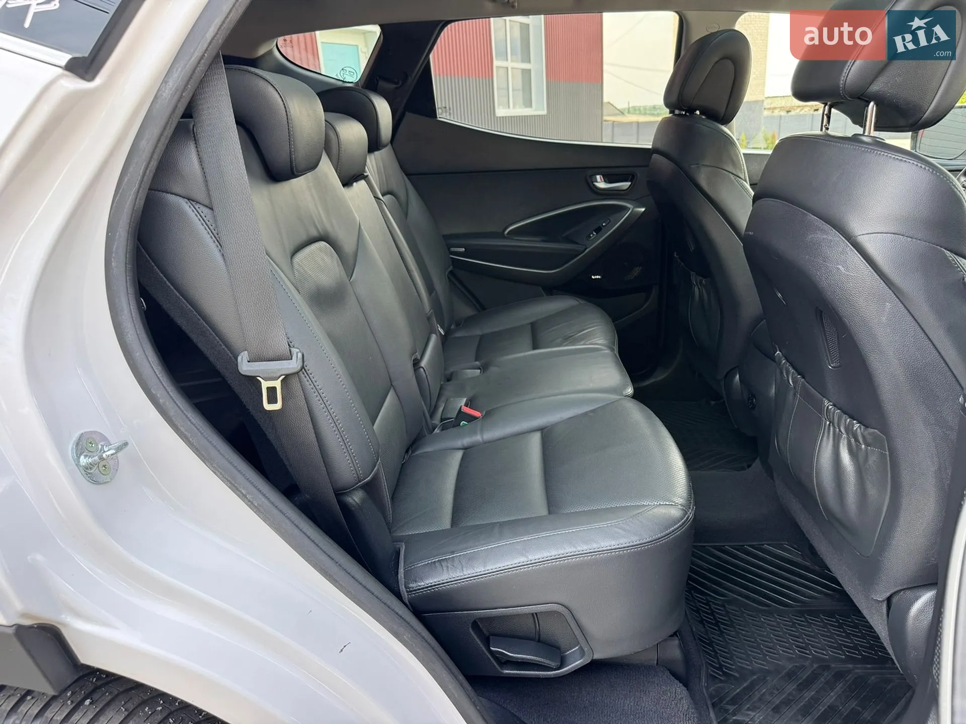 2015 Hyundai Santa Fe - мініатюра 26