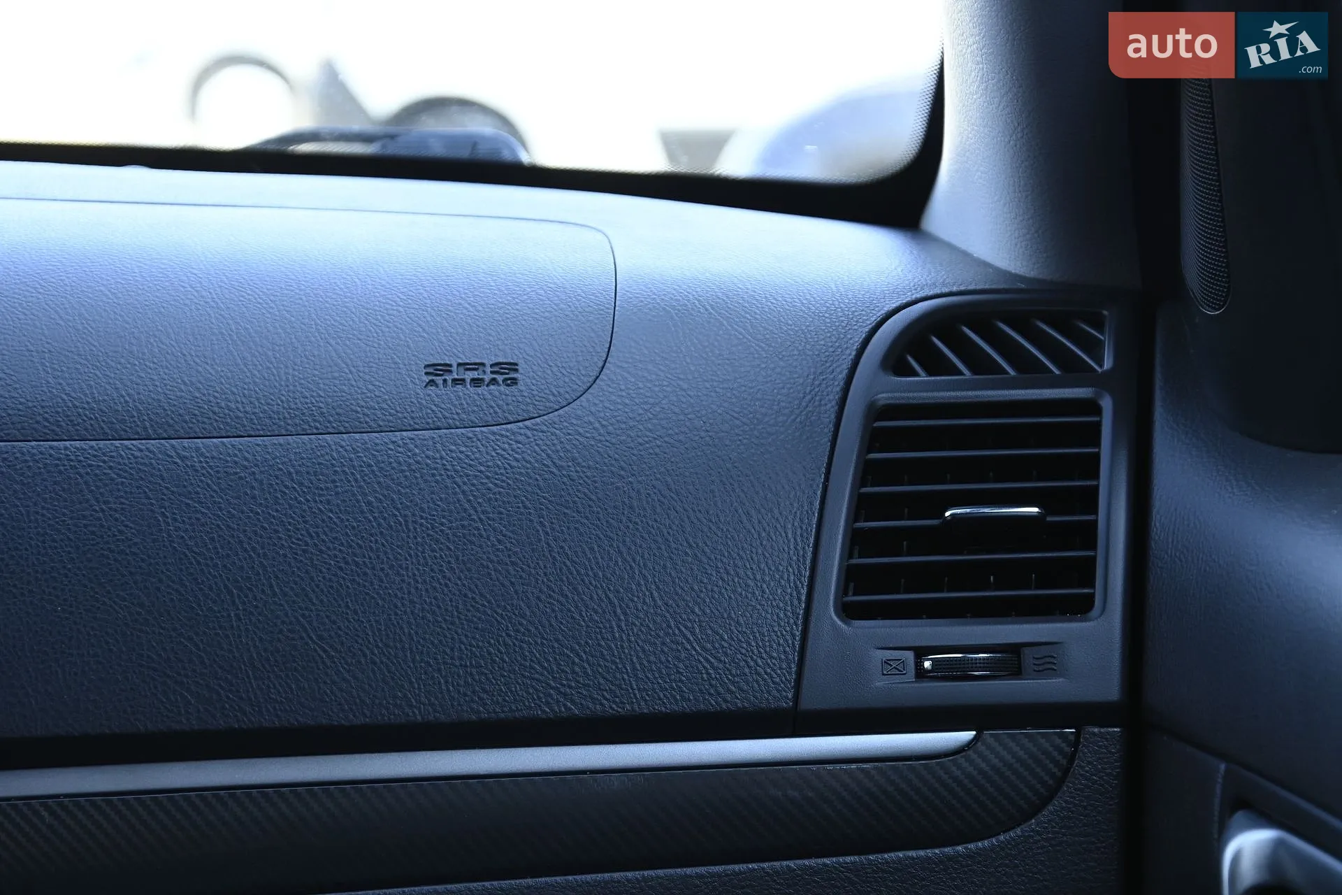 2011 Hyundai Santa Fe - мініатюра 32