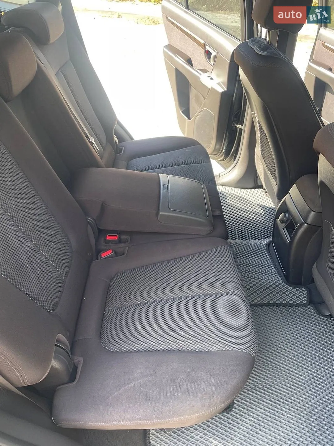 2011 Hyundai Santa Fe - мініатюра 76