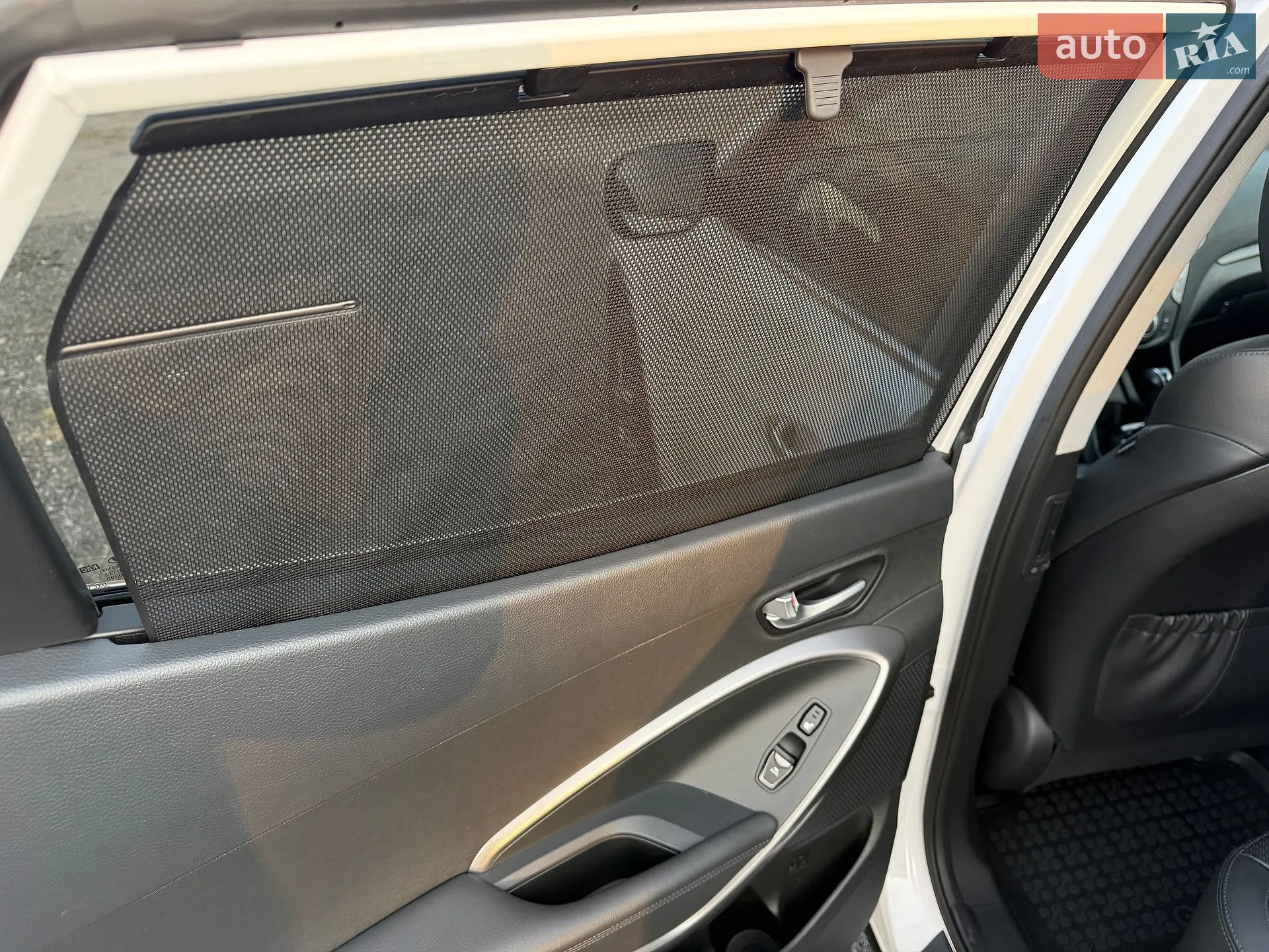 2014 Hyundai Santa Fe - мініатюра 22