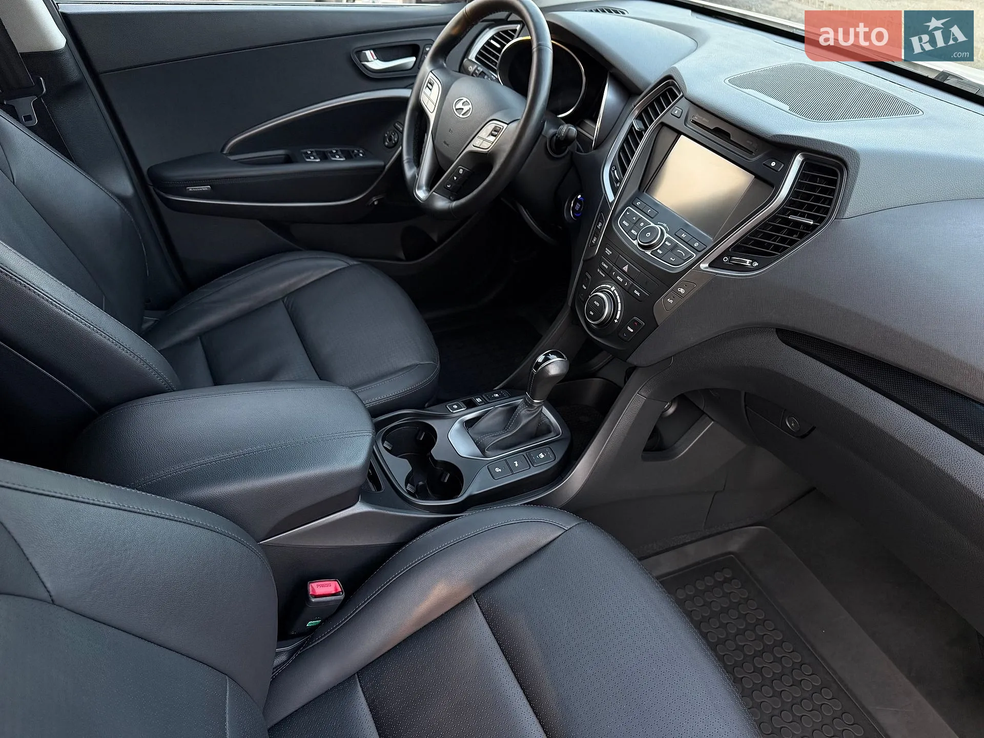 2014 Hyundai Santa Fe - мініатюра 34