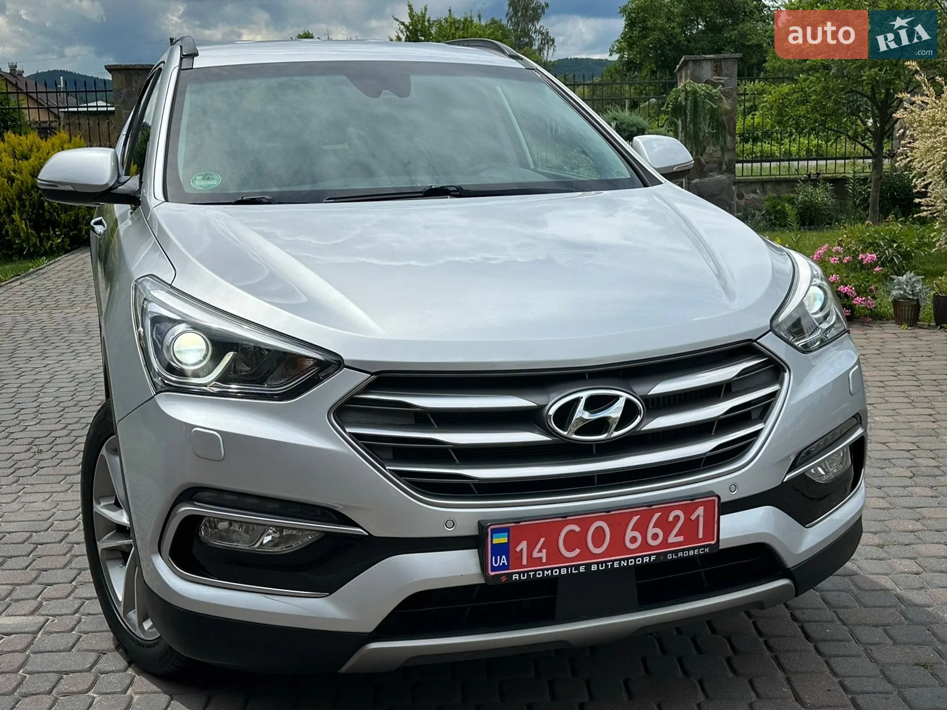 2016 Hyundai Santa Fe - мініатюра 11
