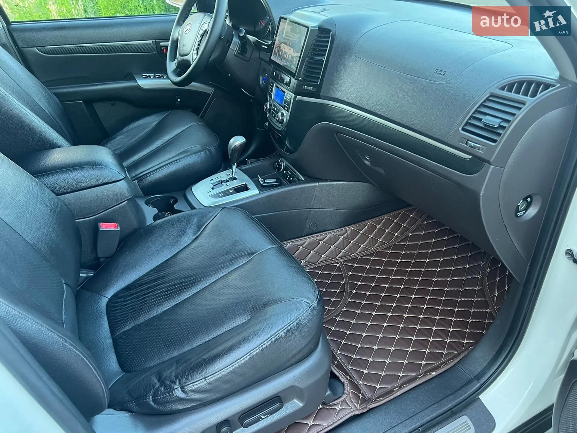 2011 Hyundai Santa Fe - мініатюра 35