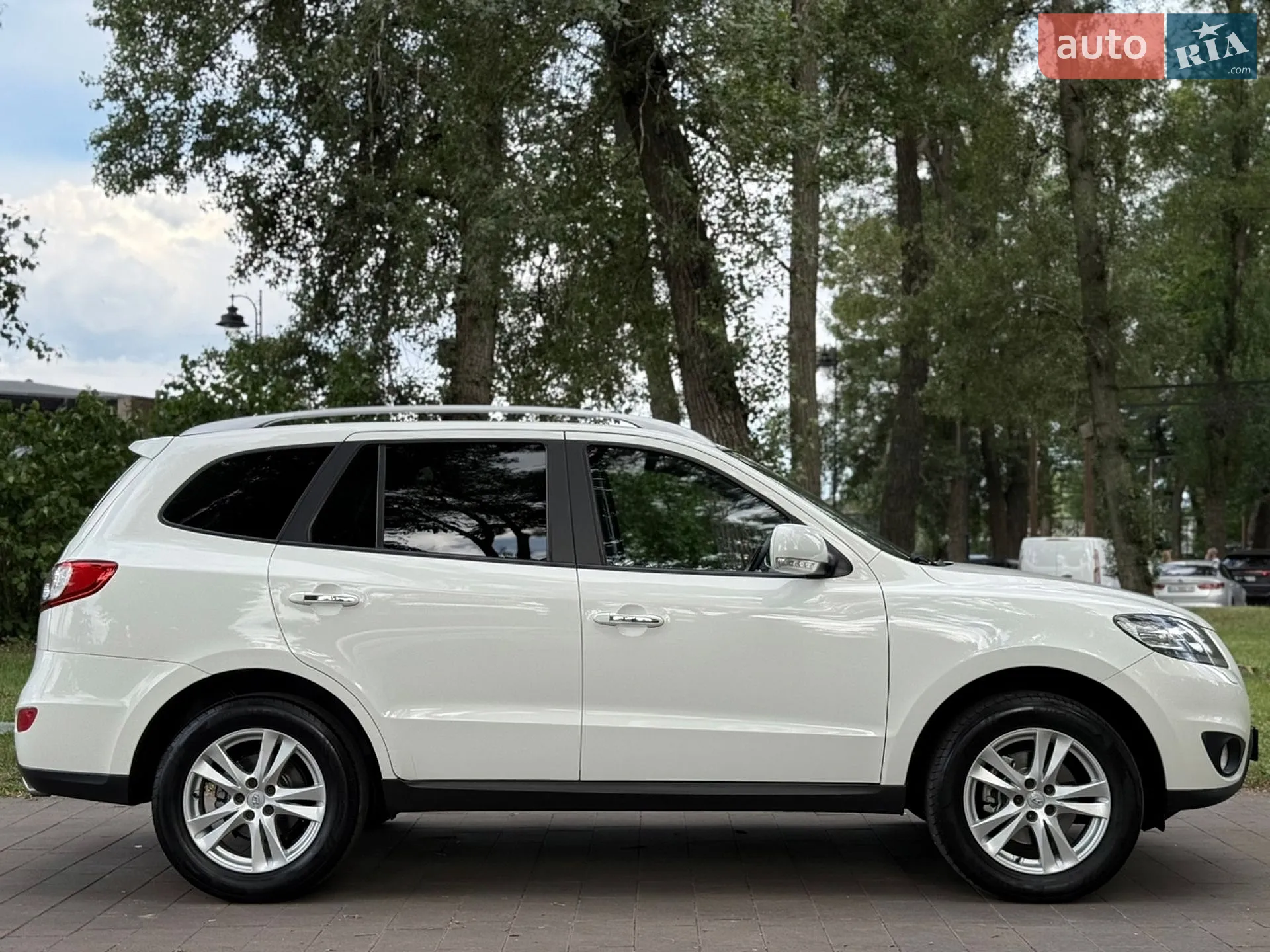 2011 Hyundai Santa Fe - мініатюра 6