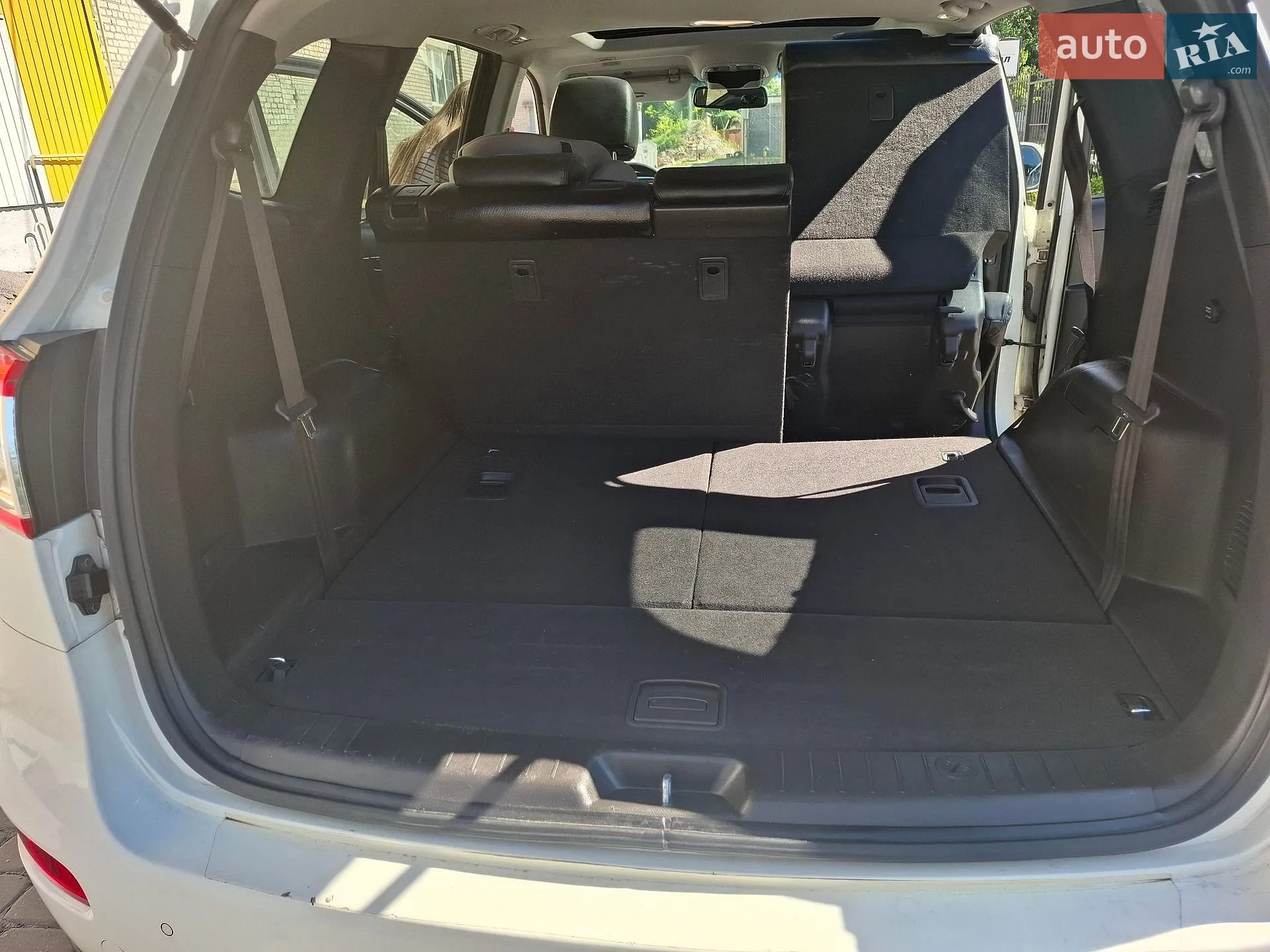 2011 Hyundai Santa Fe - мініатюра 8
