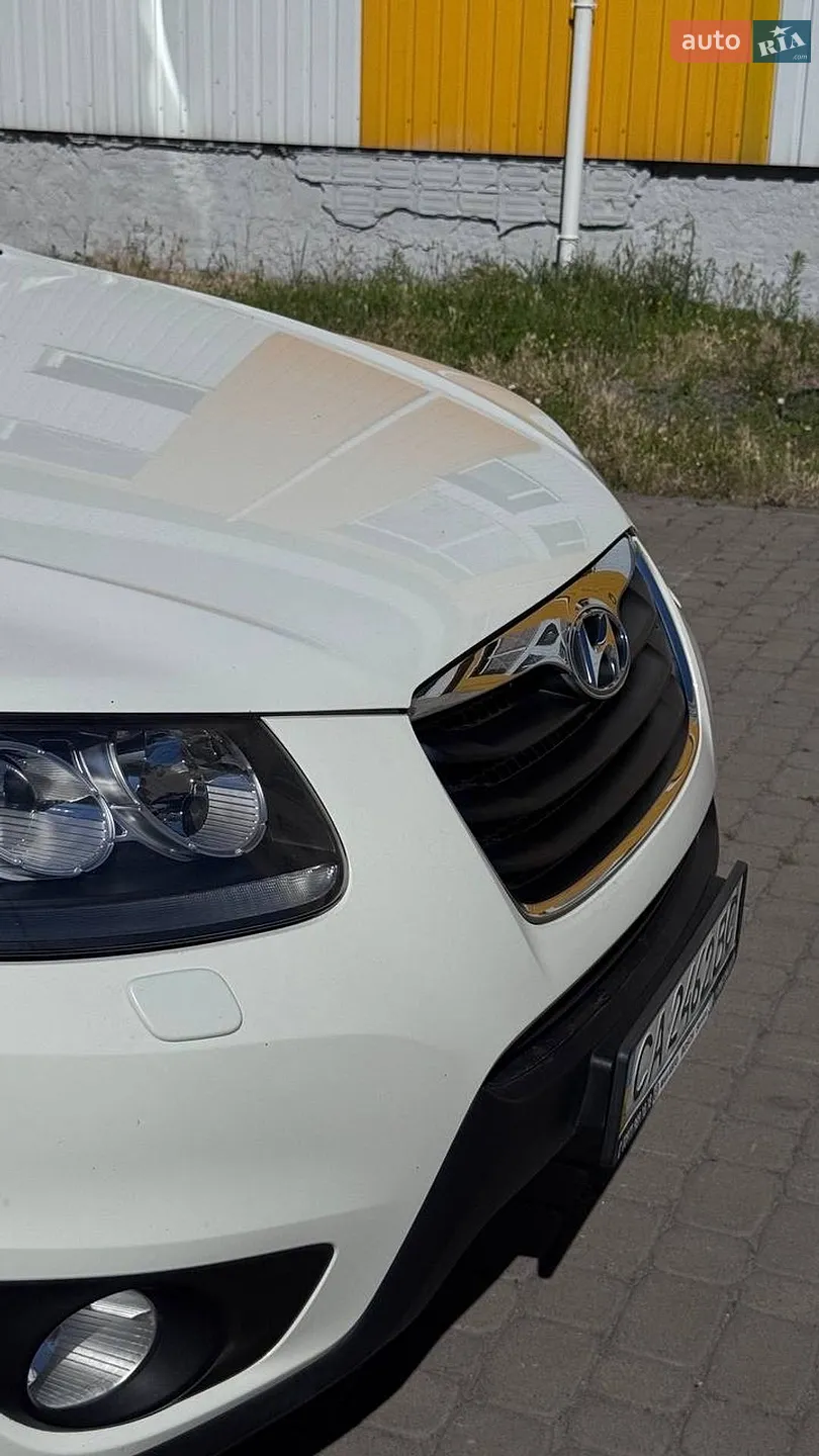 2011 Hyundai Santa Fe - мініатюра 34