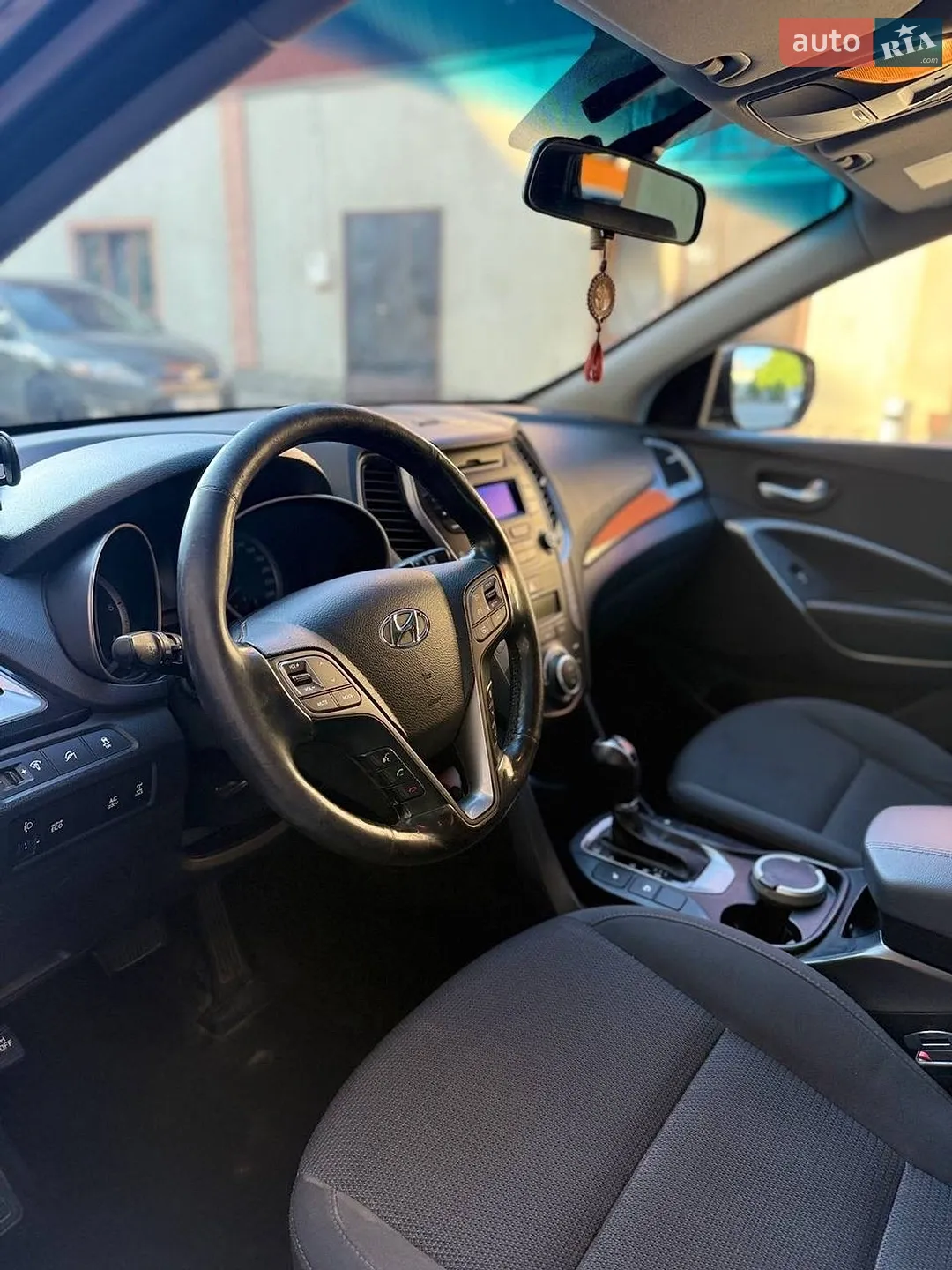2013 Hyundai Santa Fe - мініатюра 16