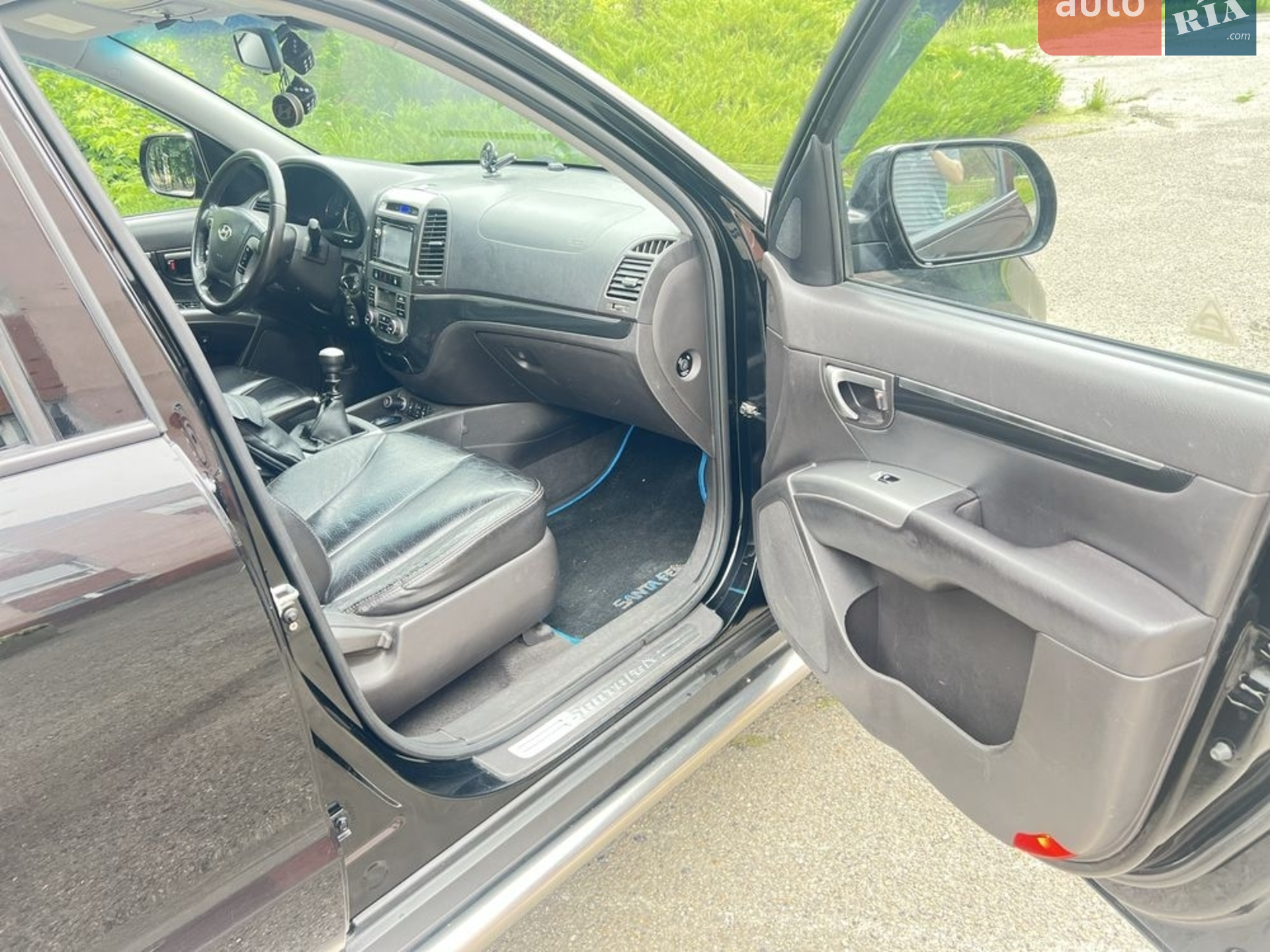 2011 Hyundai Santa Fe - мініатюра 16
