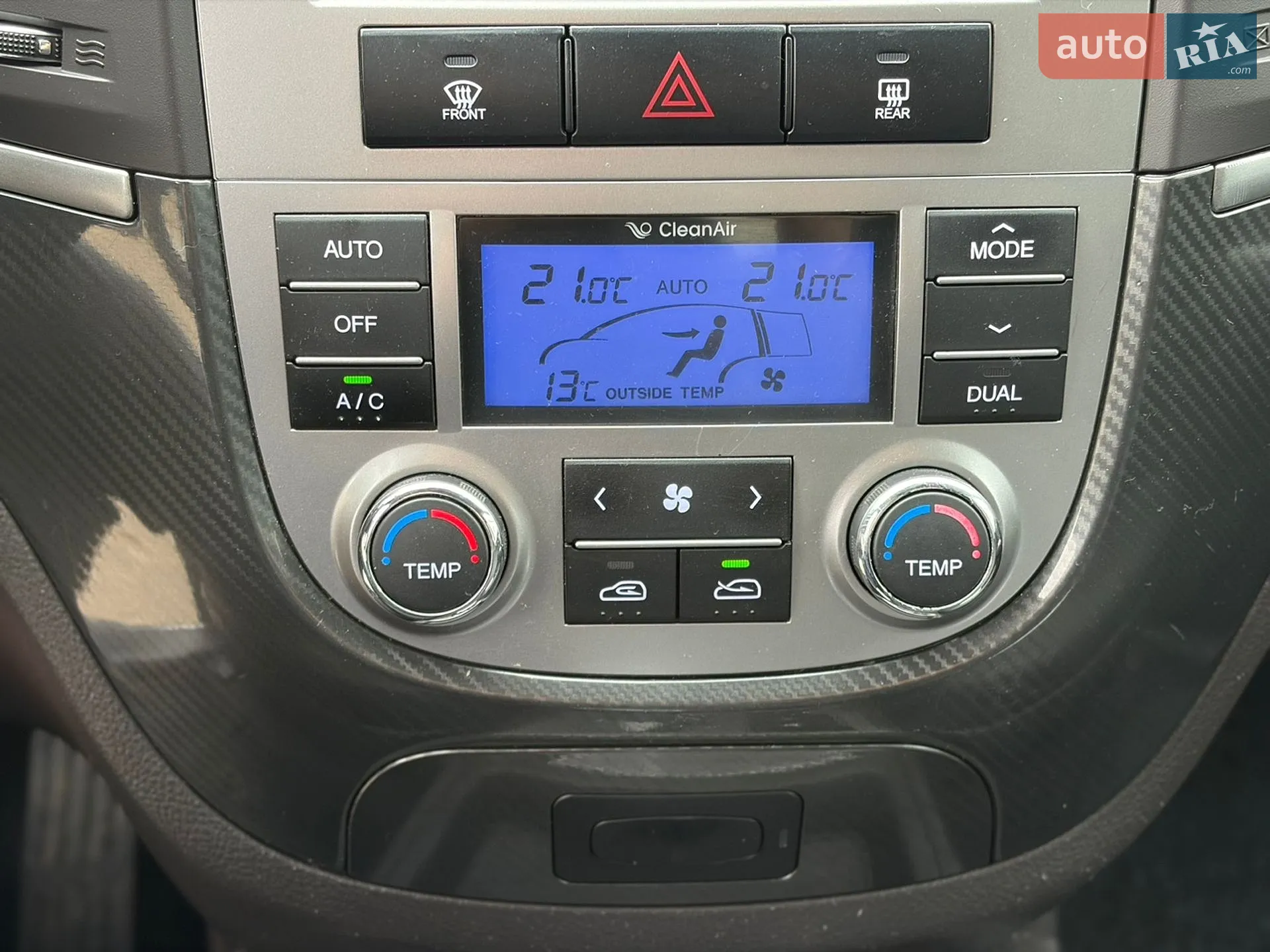 2012 Hyundai Santa Fe - мініатюра 34