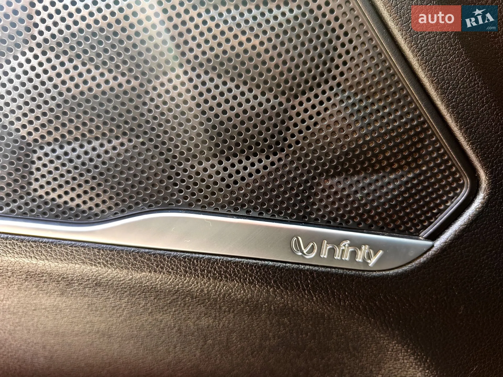 2019 Hyundai Santa Fe - мініатюра 31