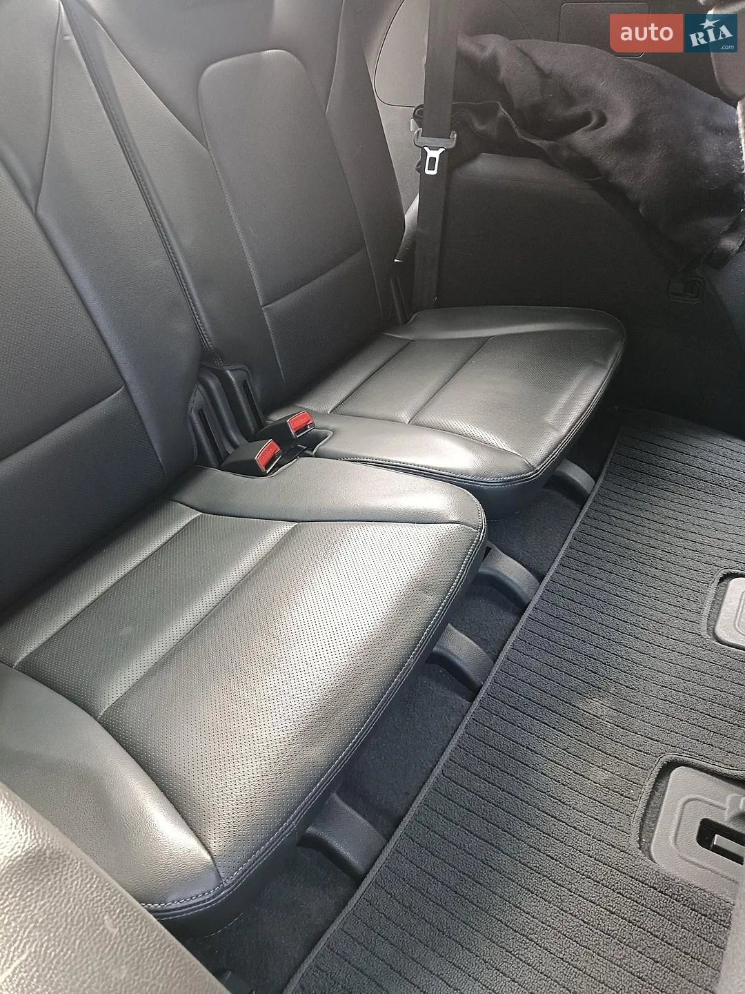 2013 Hyundai Santa Fe - мініатюра 12