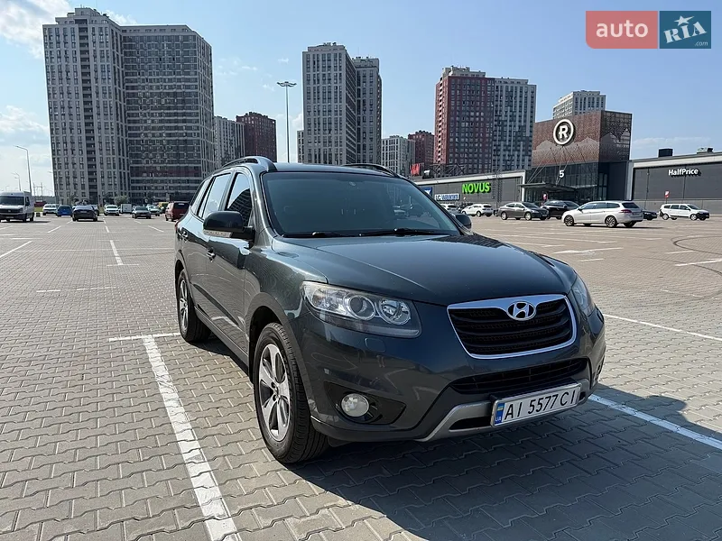 Hyundai Santa FE