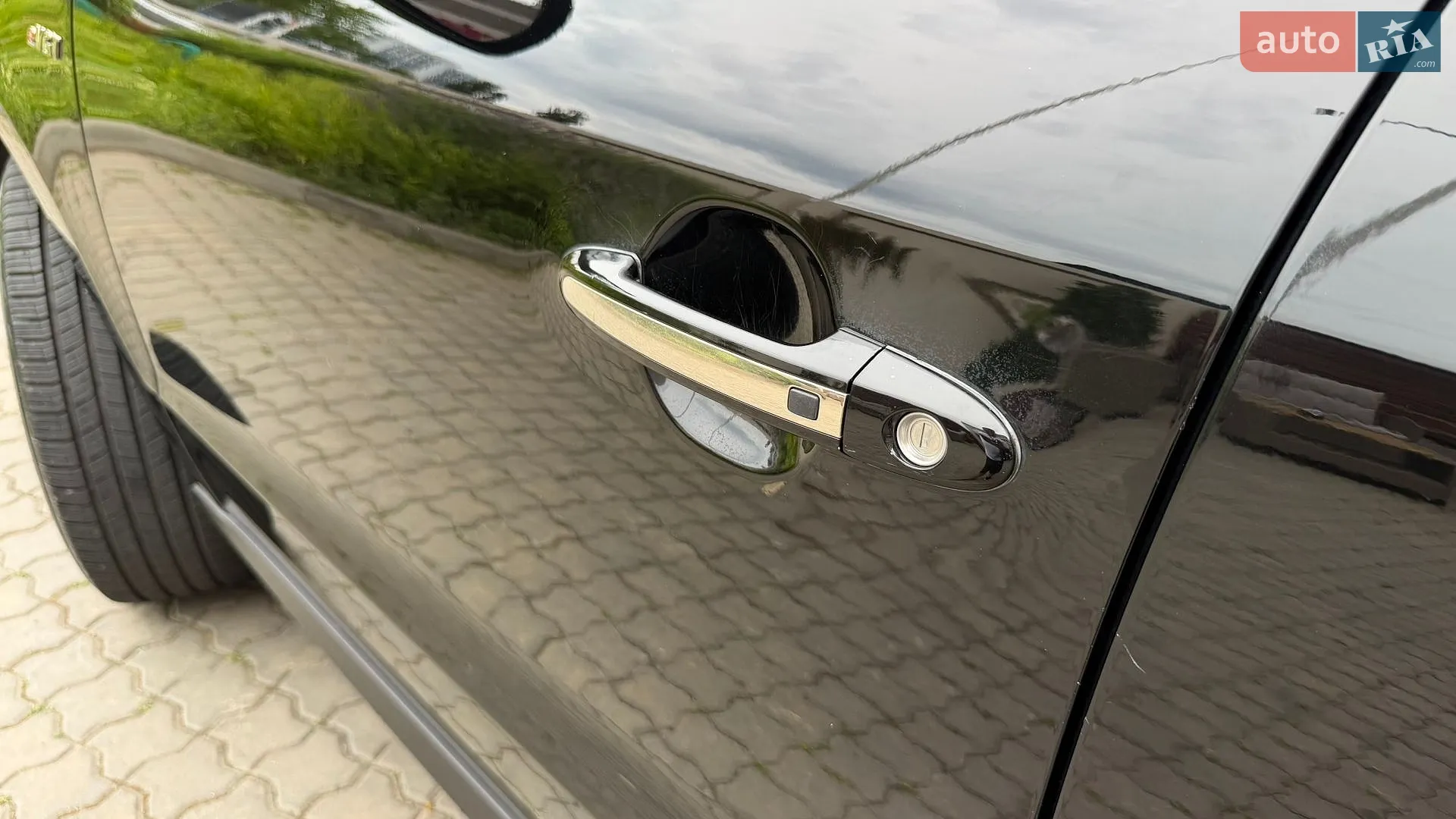 2011 Hyundai Santa Fe - мініатюра 29