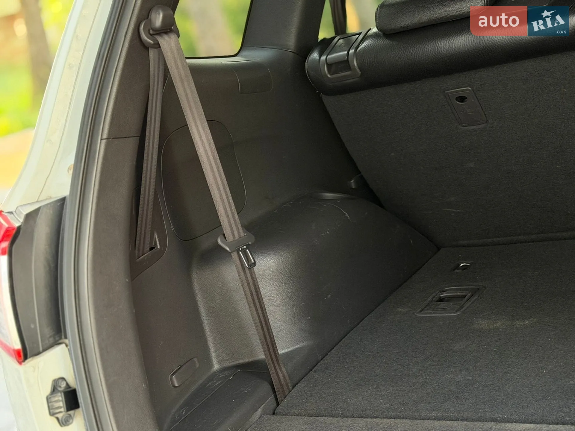 2010 Hyundai Santa Fe - мініатюра 108