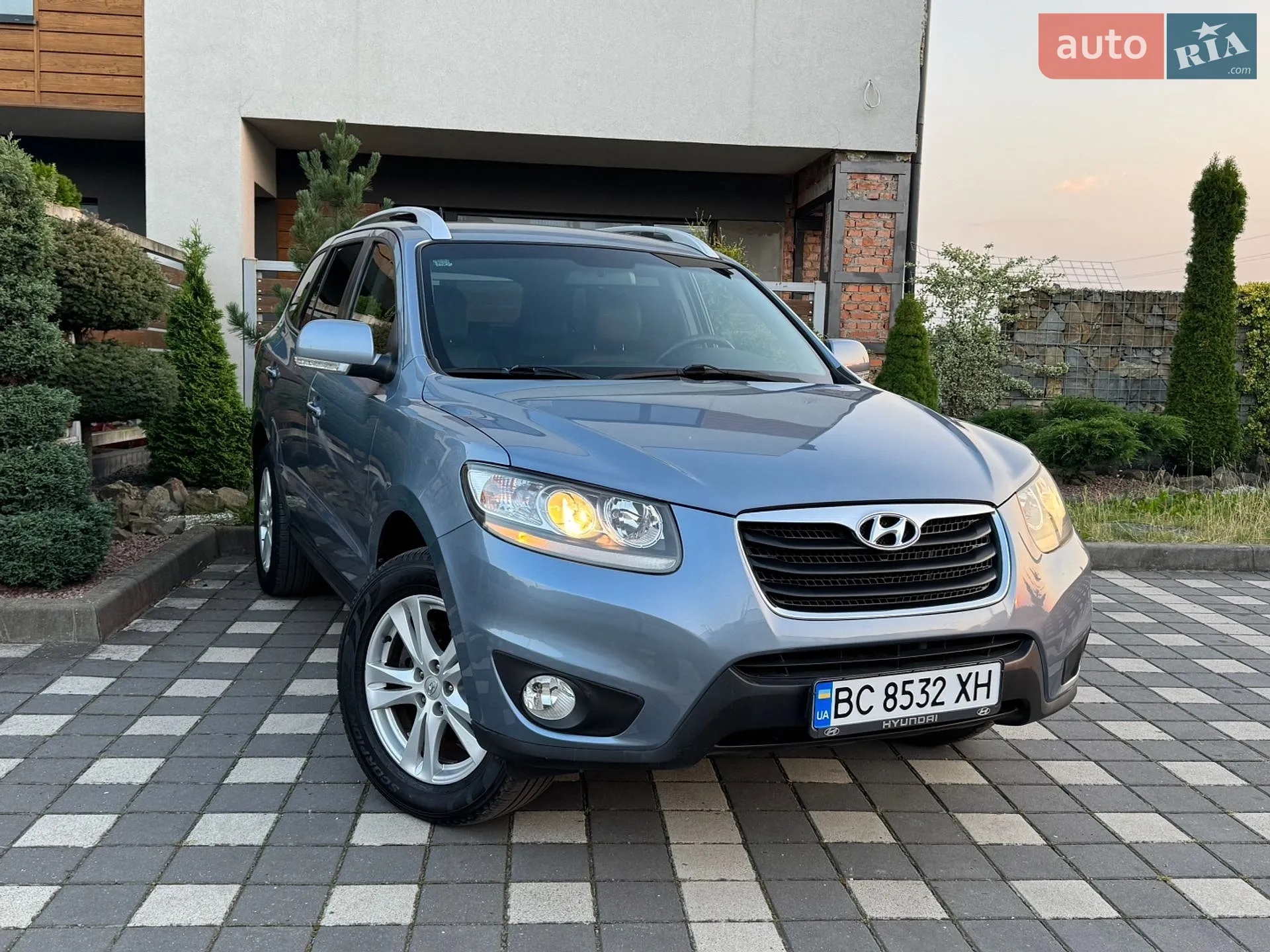 2010 Hyundai Santa Fe - мініатюра 2