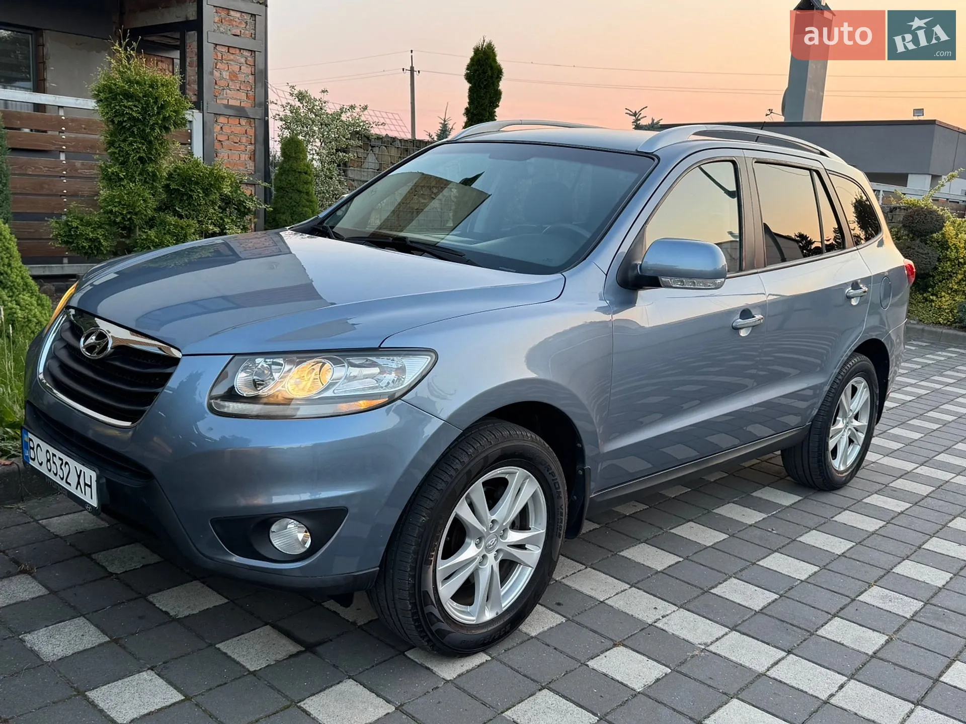 2010 Hyundai Santa Fe - мініатюра 34