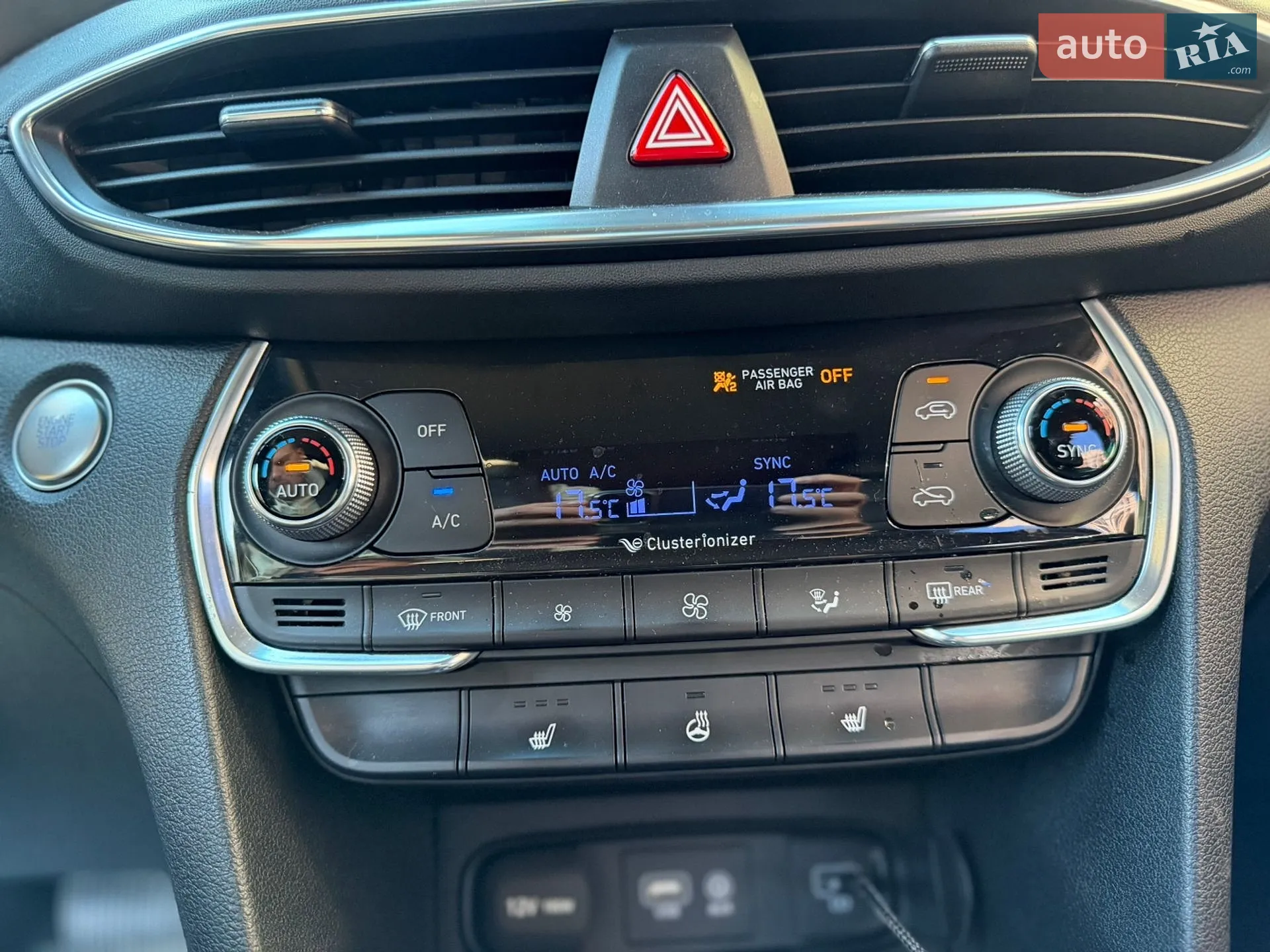 2019 Hyundai Santa Fe - мініатюра 18