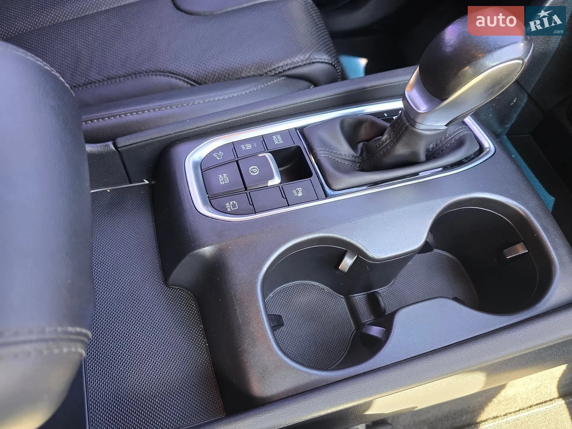 2018 Hyundai Santa Fe - мініатюра 12