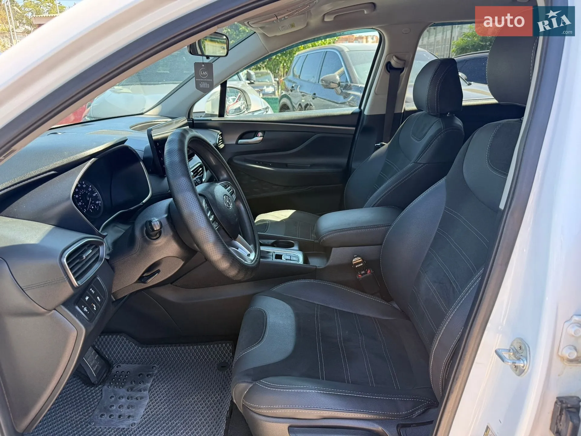 2019 Hyundai Santa Fe - мініатюра 18
