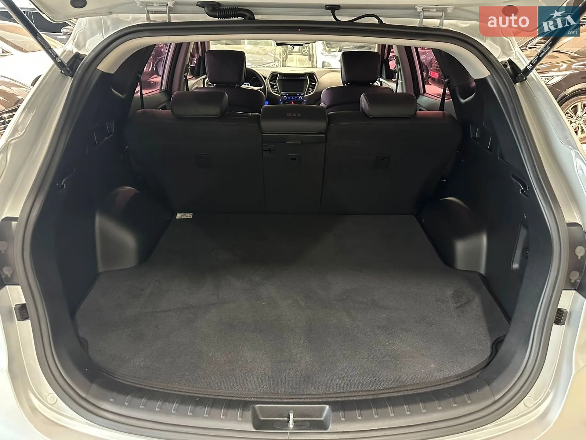 2016 Hyundai Santa Fe - мініатюра 9