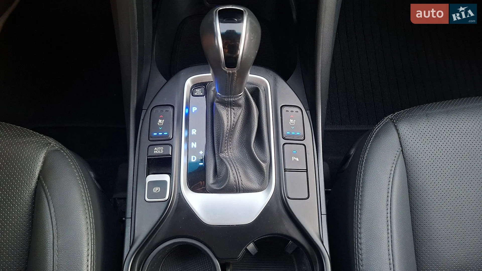 2017 Hyundai Santa Fe - мініатюра 3
