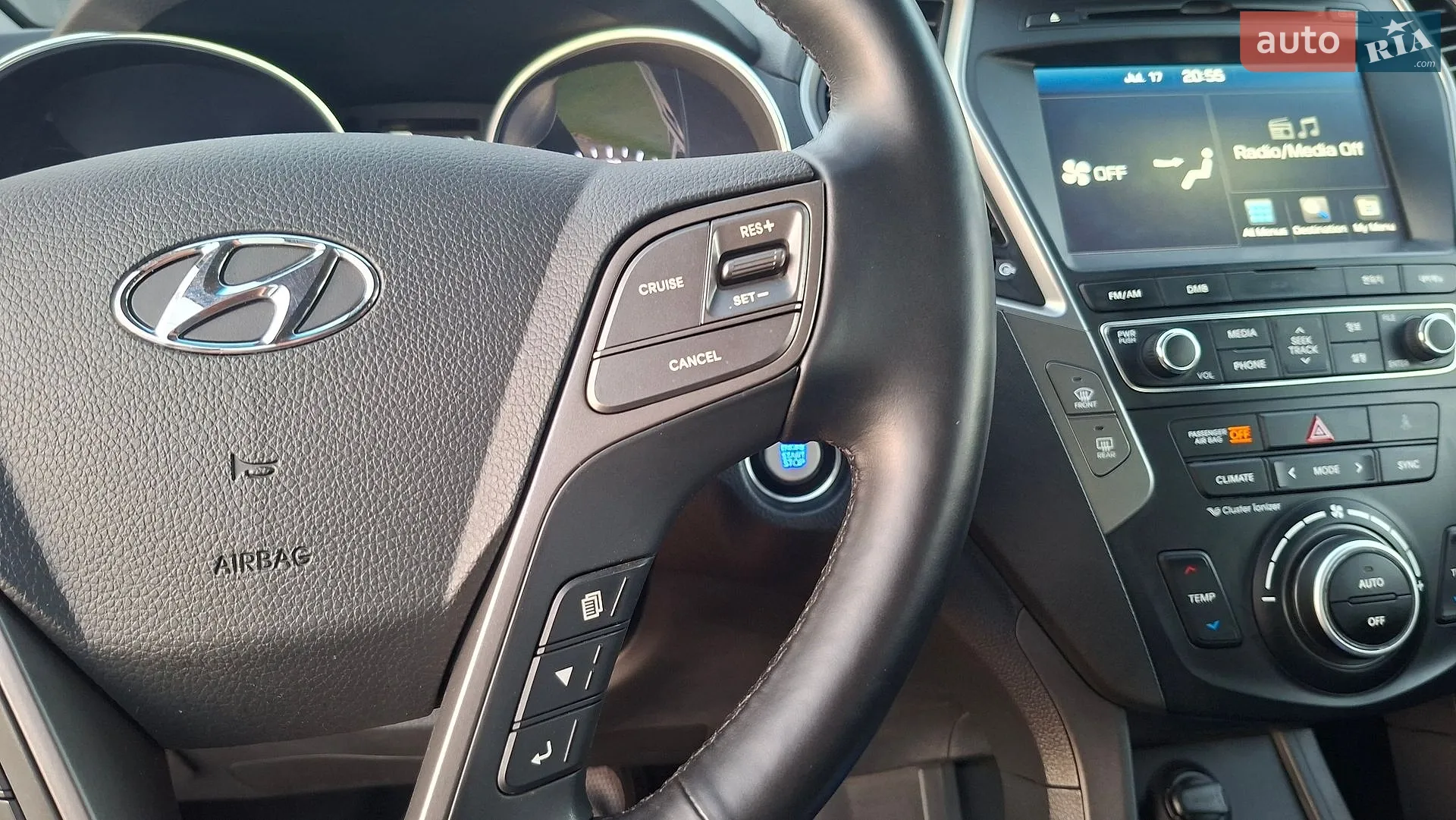 2017 Hyundai Santa Fe - мініатюра 50
