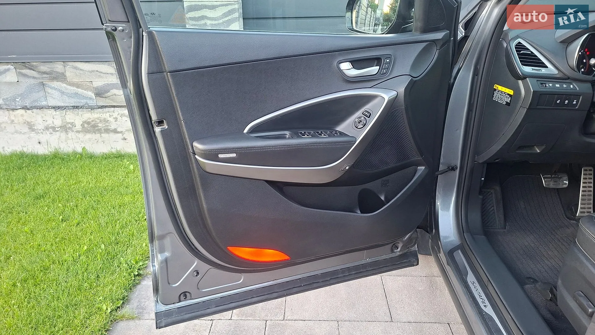 2017 Hyundai Santa Fe - мініатюра 61